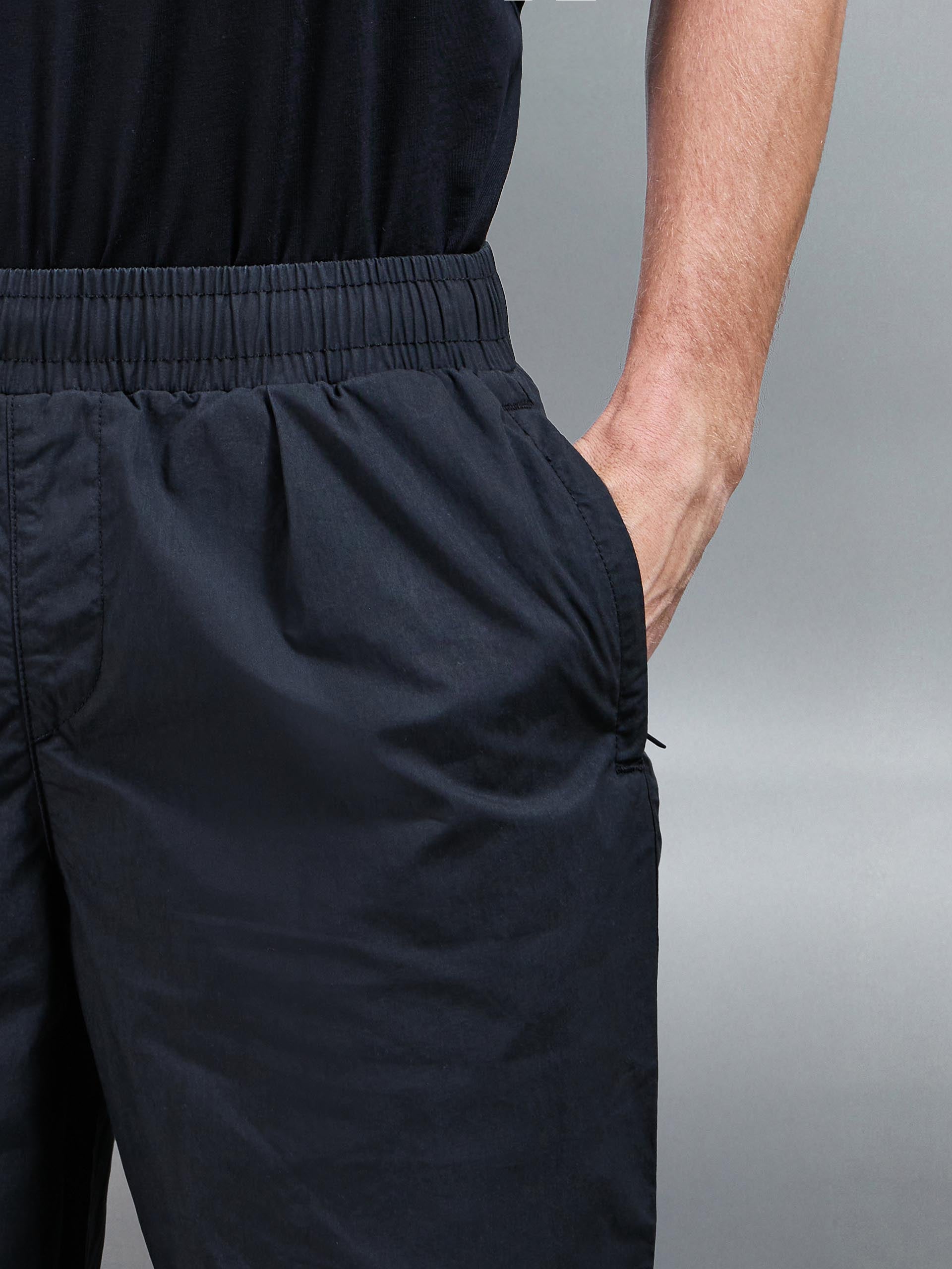 Mens Parachute Pant in Black