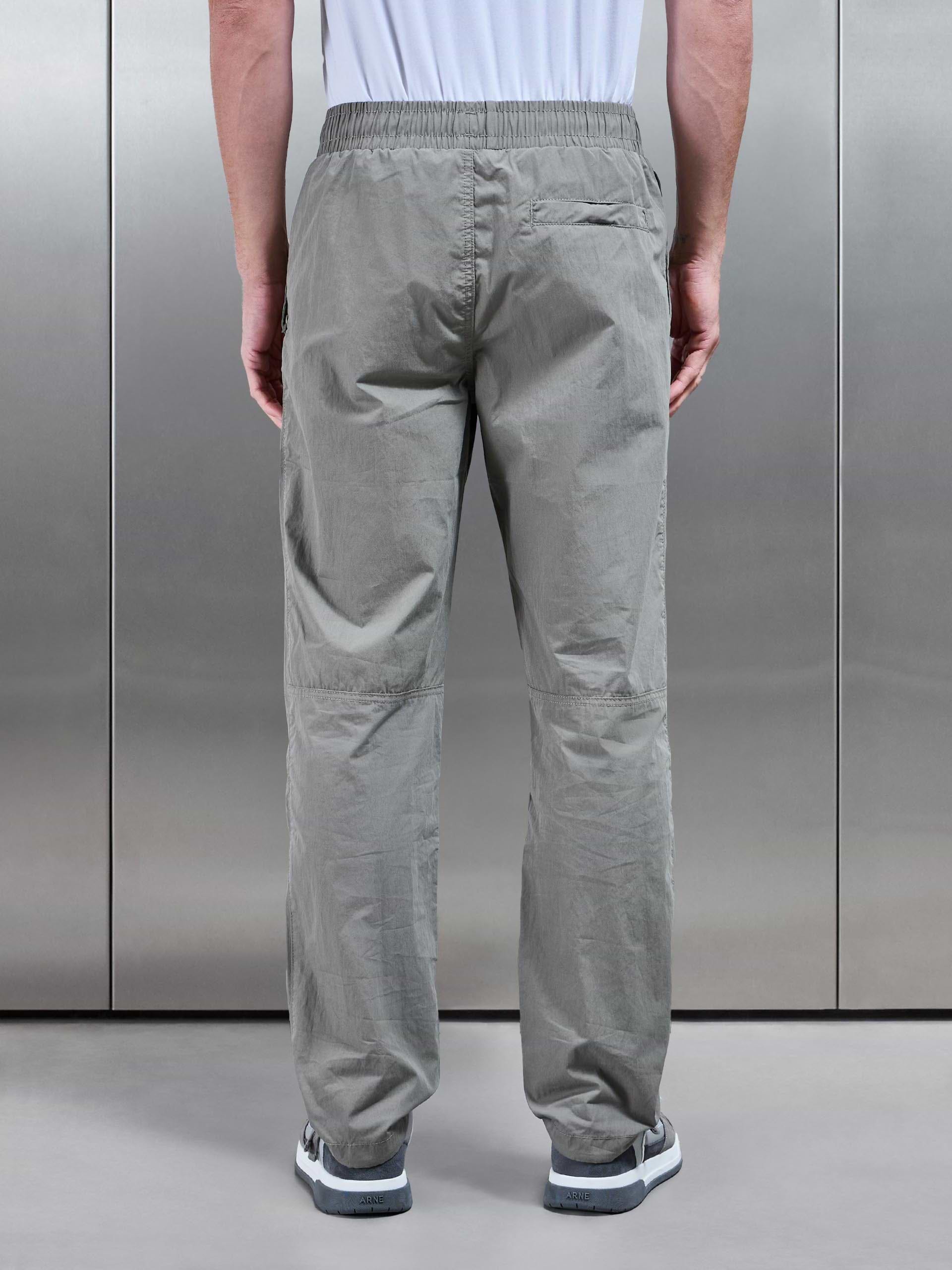 Parachute Pant in Olive