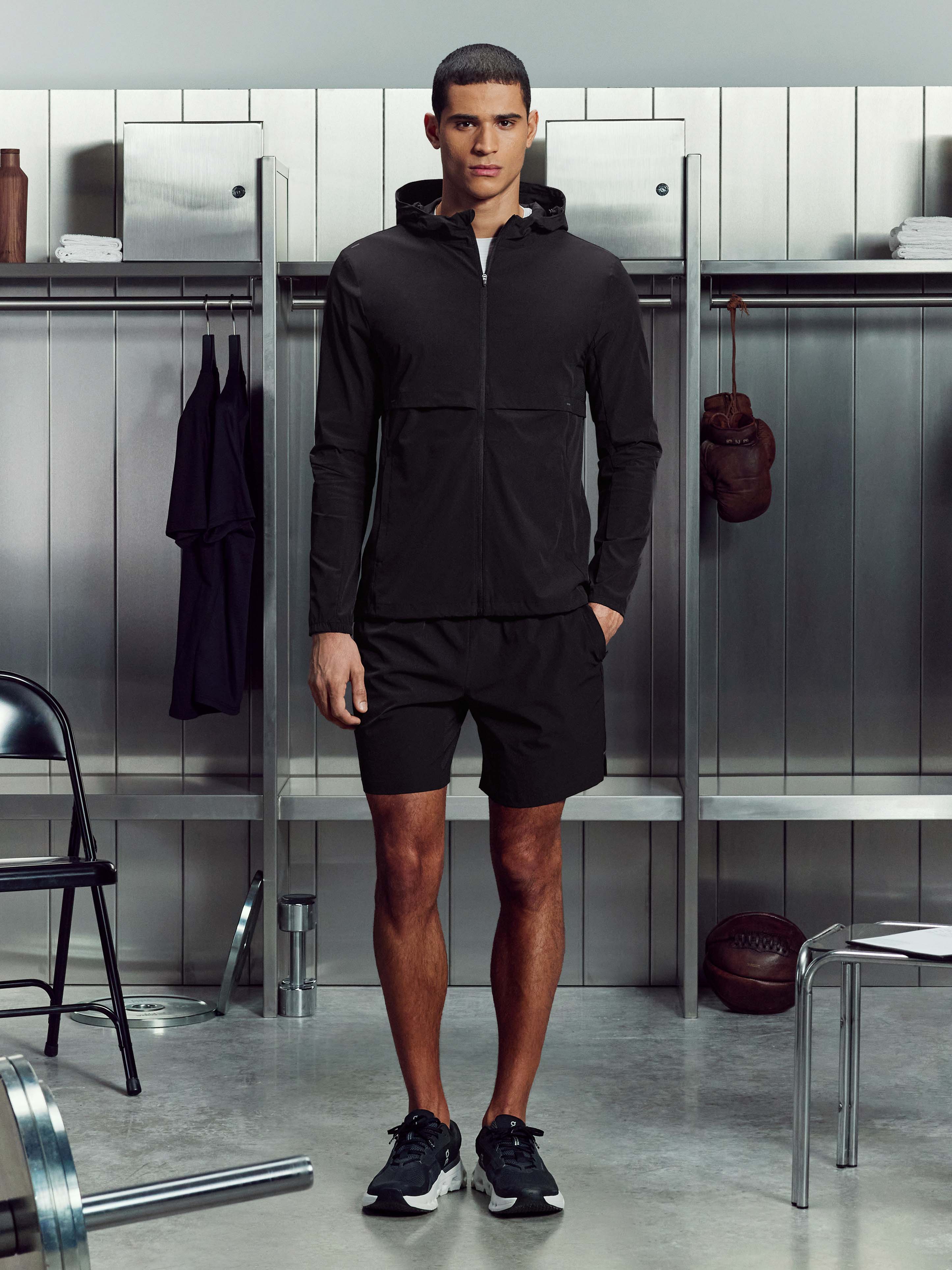 Mens Performance Short in Black