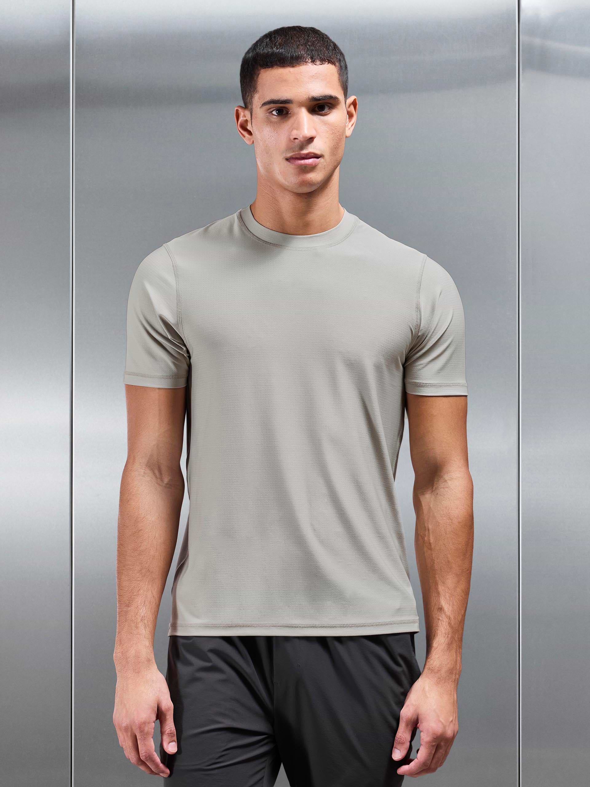 Performance T-Shirt in Stone