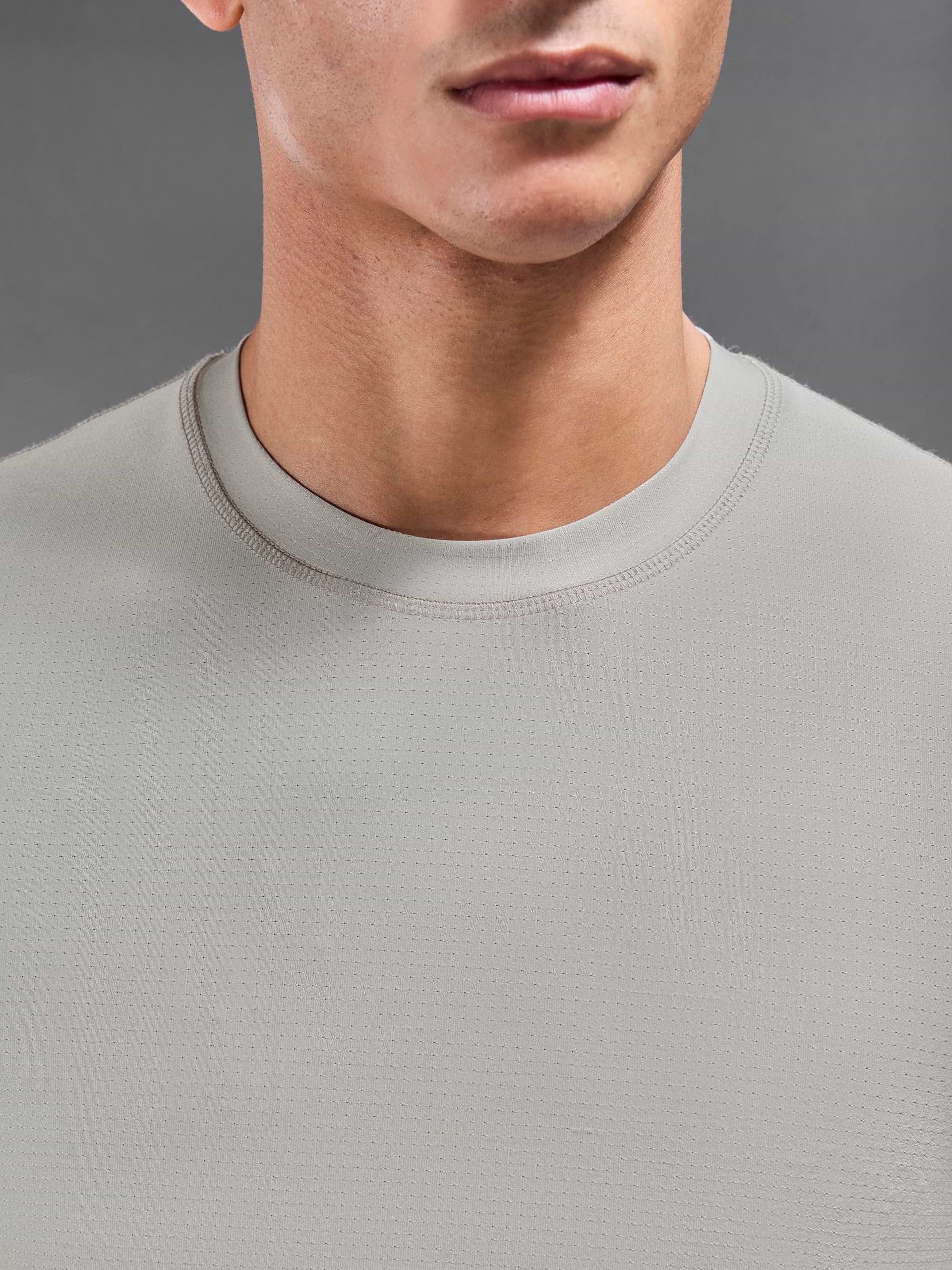 Performance T-Shirt in Stone