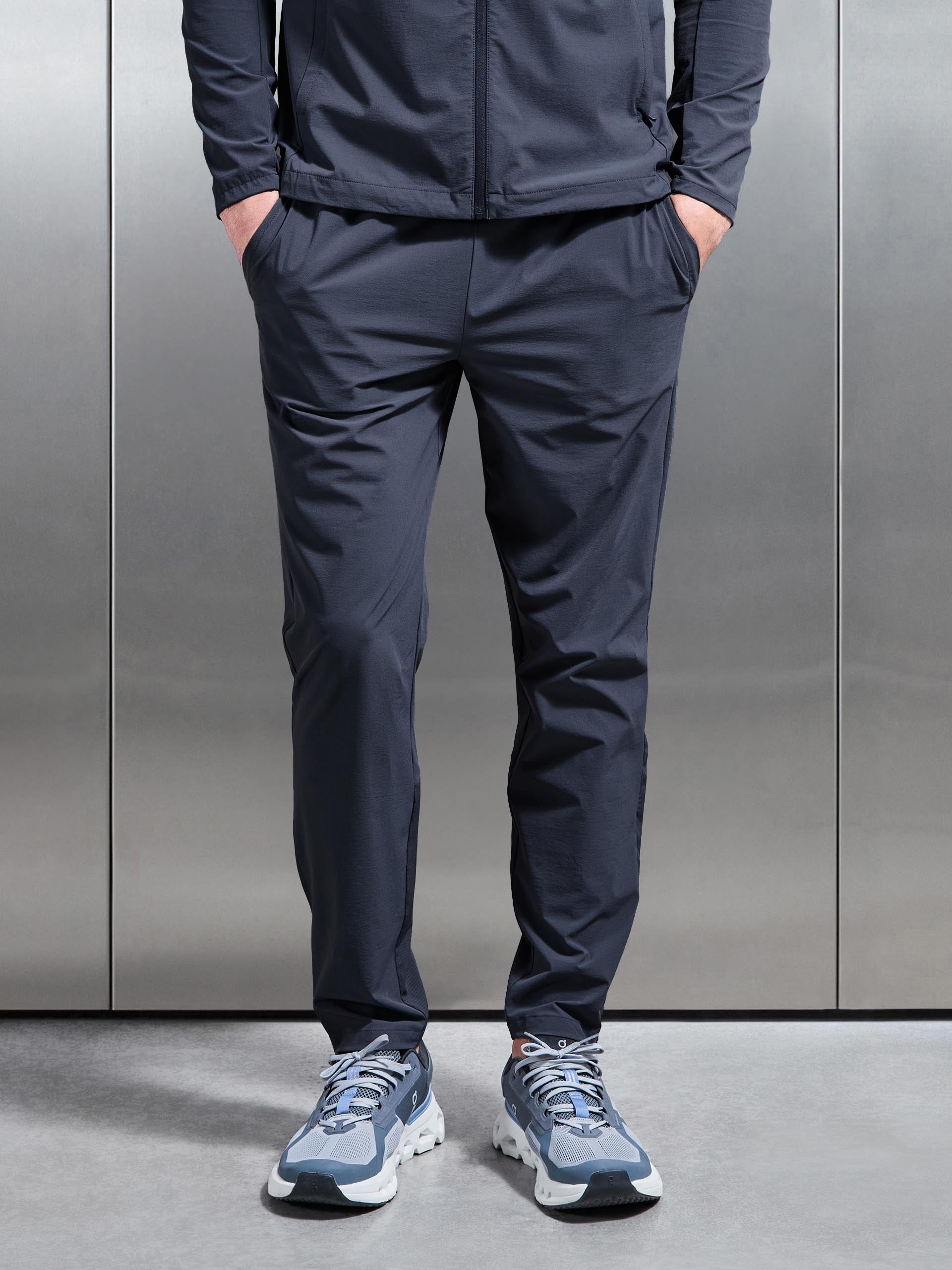 Mens Performance Trackpant in Slate Blue