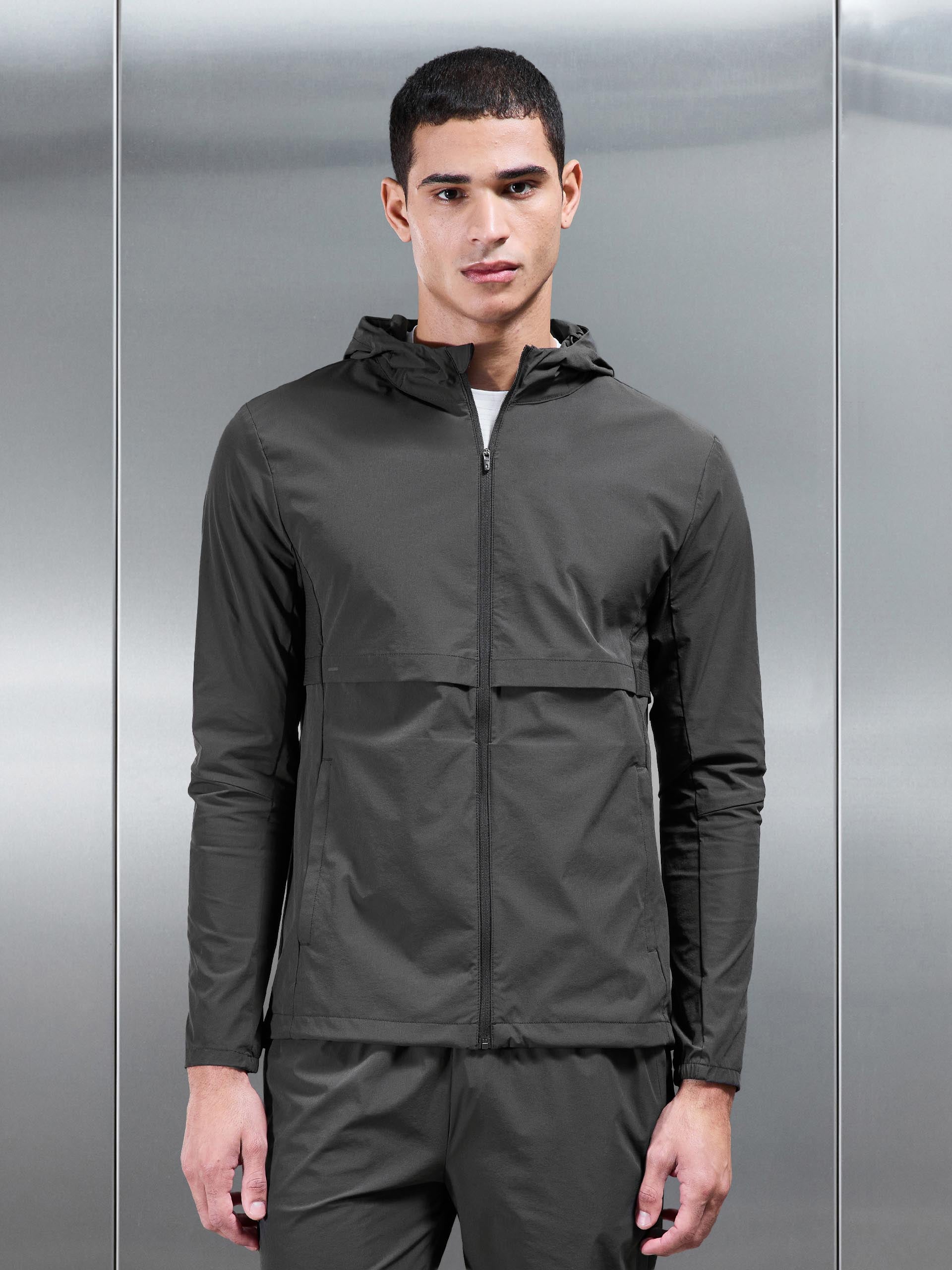 Mens Performance Windbreaker in Grey