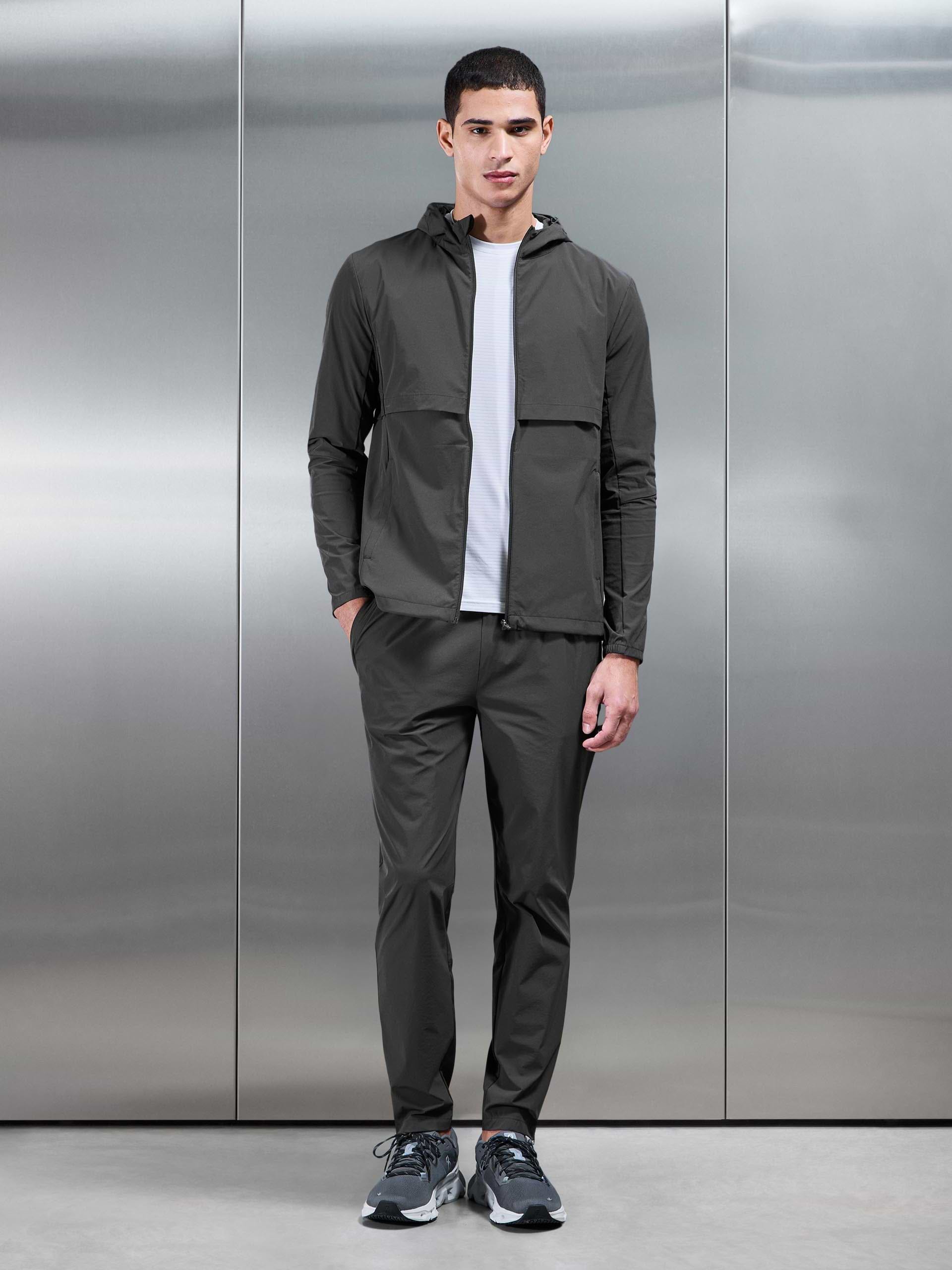 Performance Windbreaker in Grey