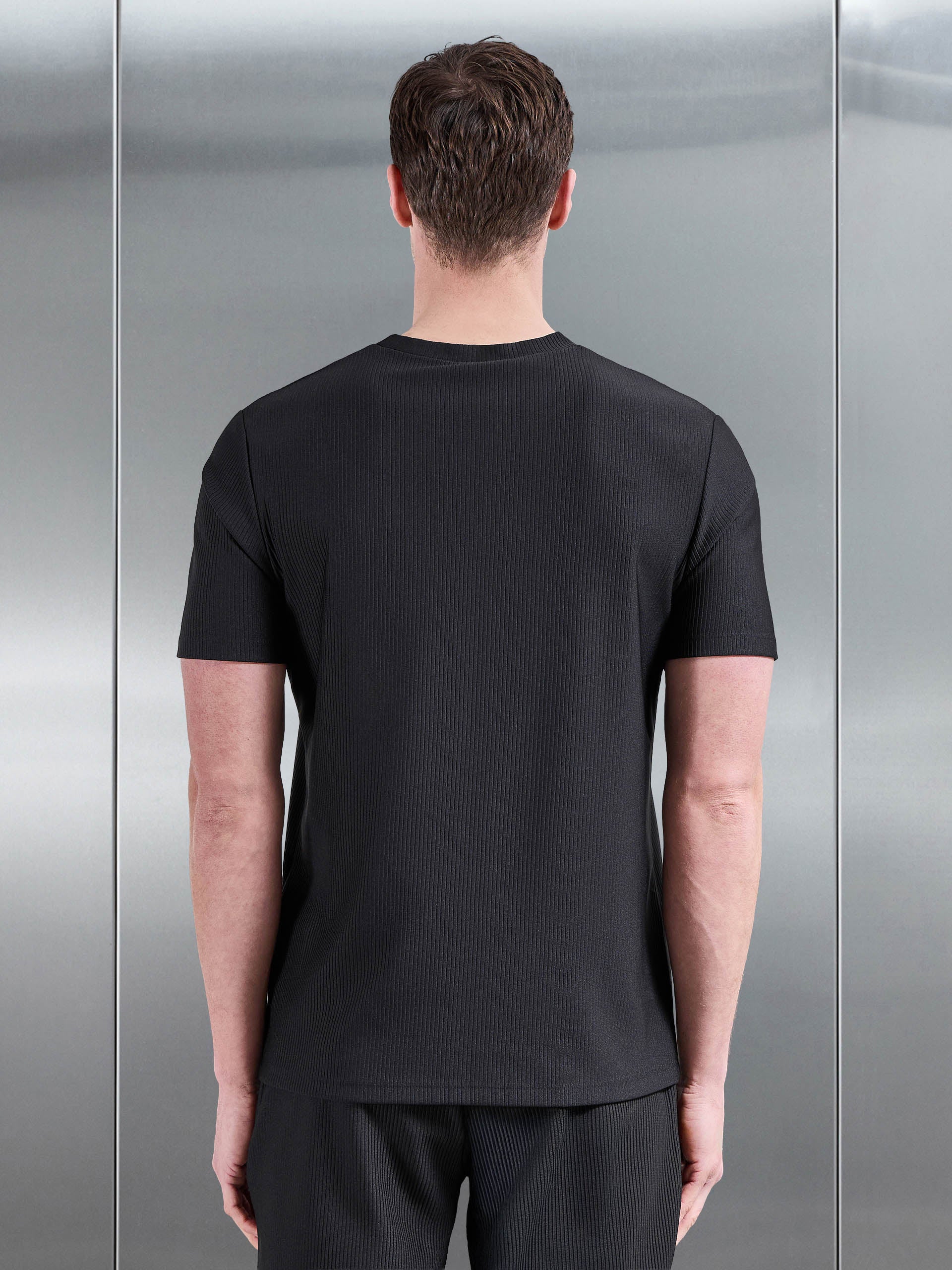 Mens Pleated T-Shirt in Black