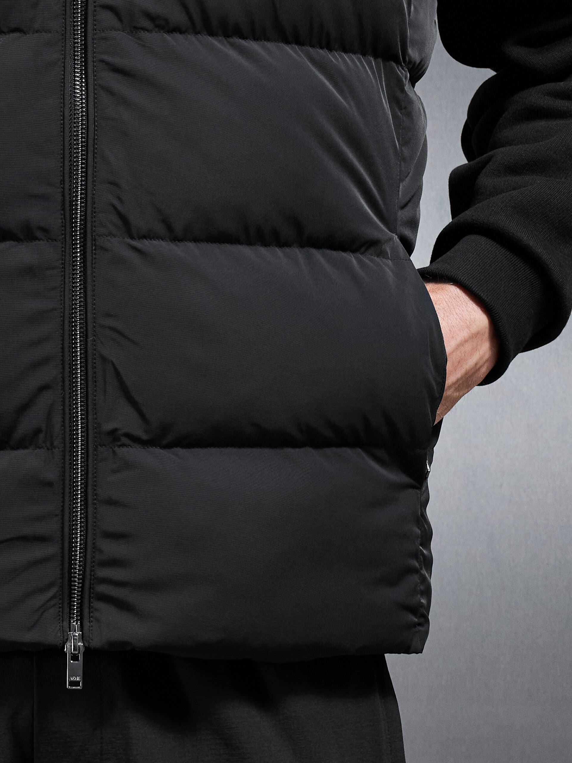Mens Quilted Bomber Gilet in Black
