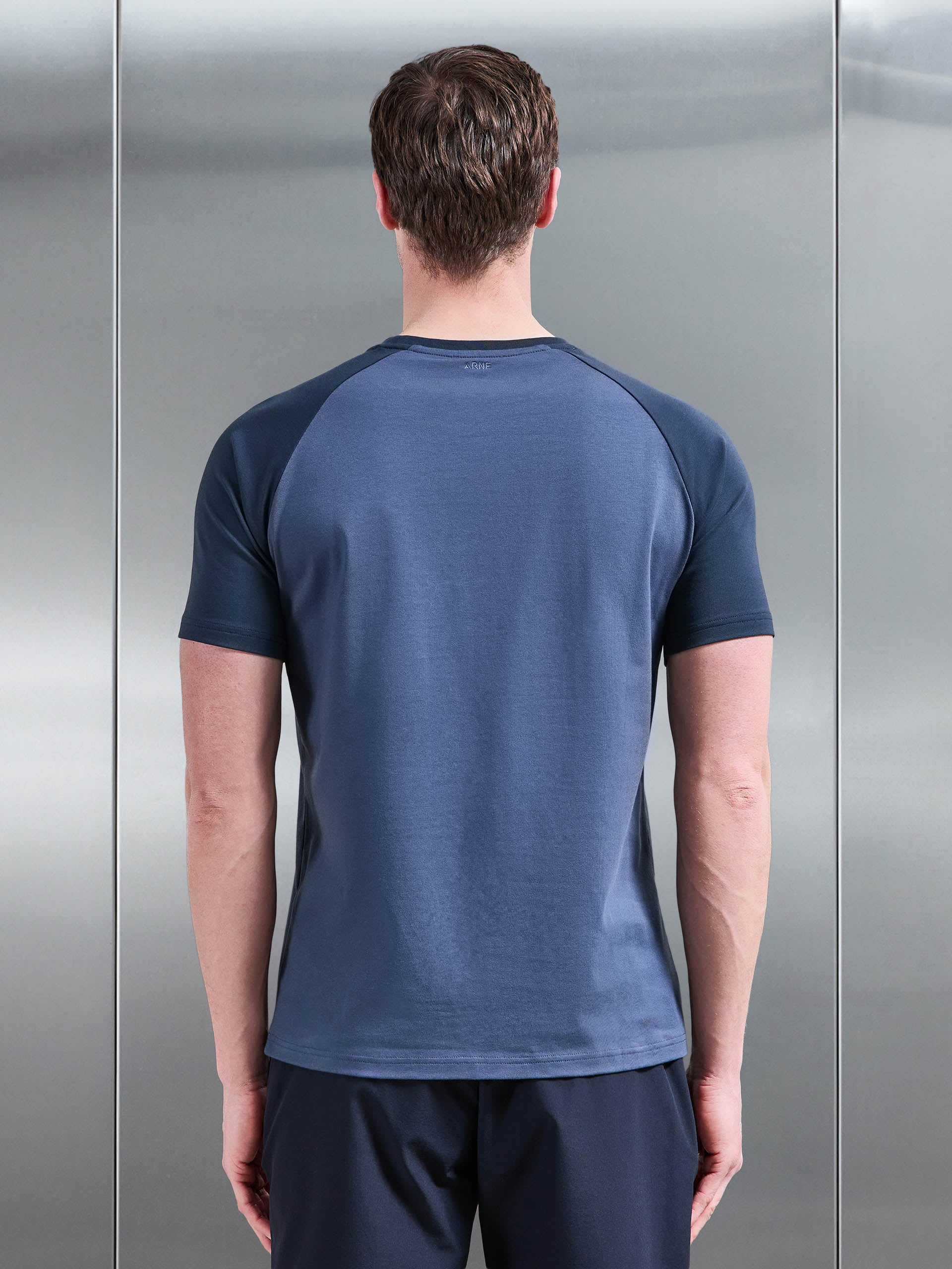 Mens Raglan Slim Fit Stretch Cotton T-Shirt in Steel Blue Navy