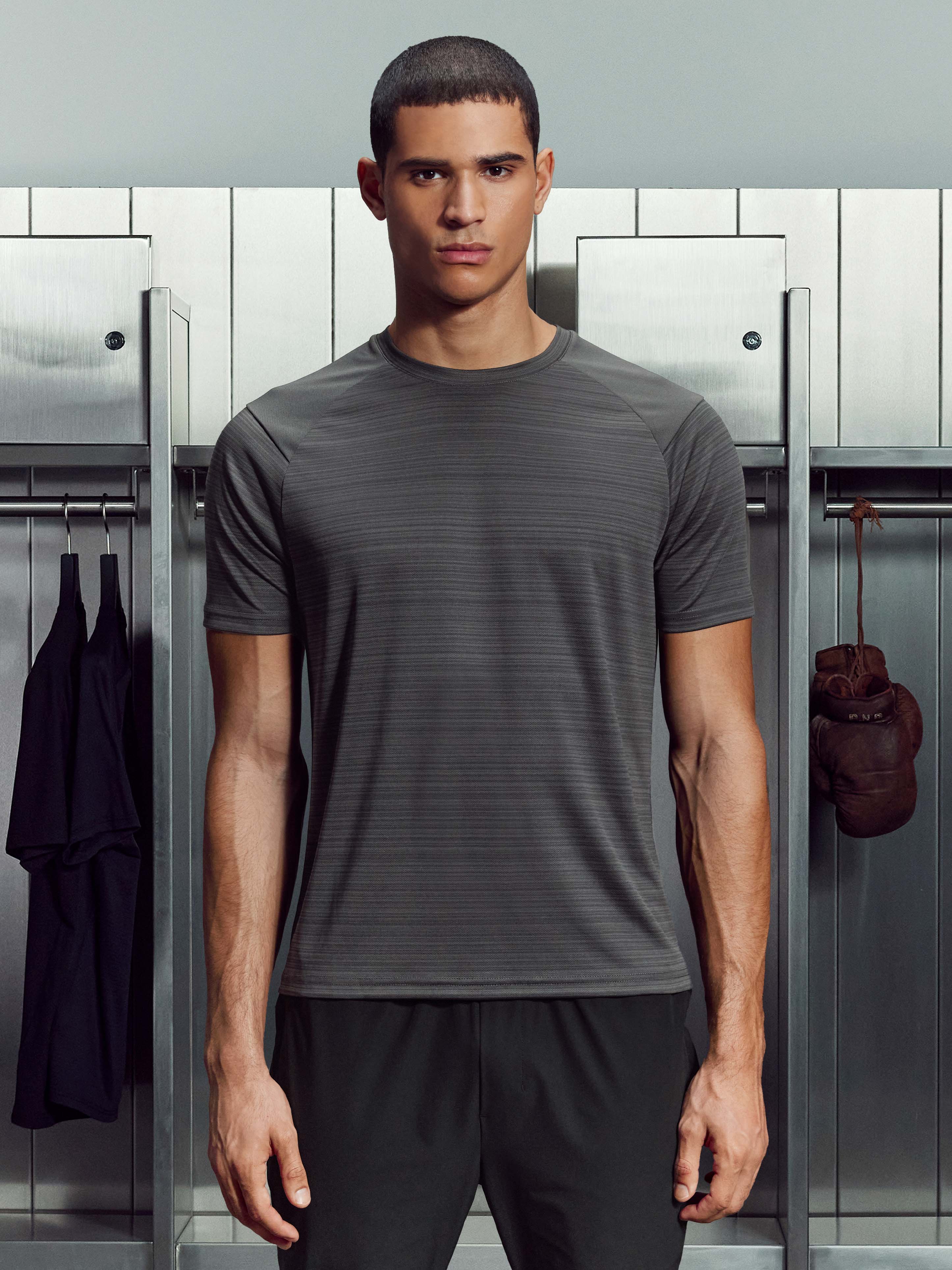 Mens React T-Shirt in Grey