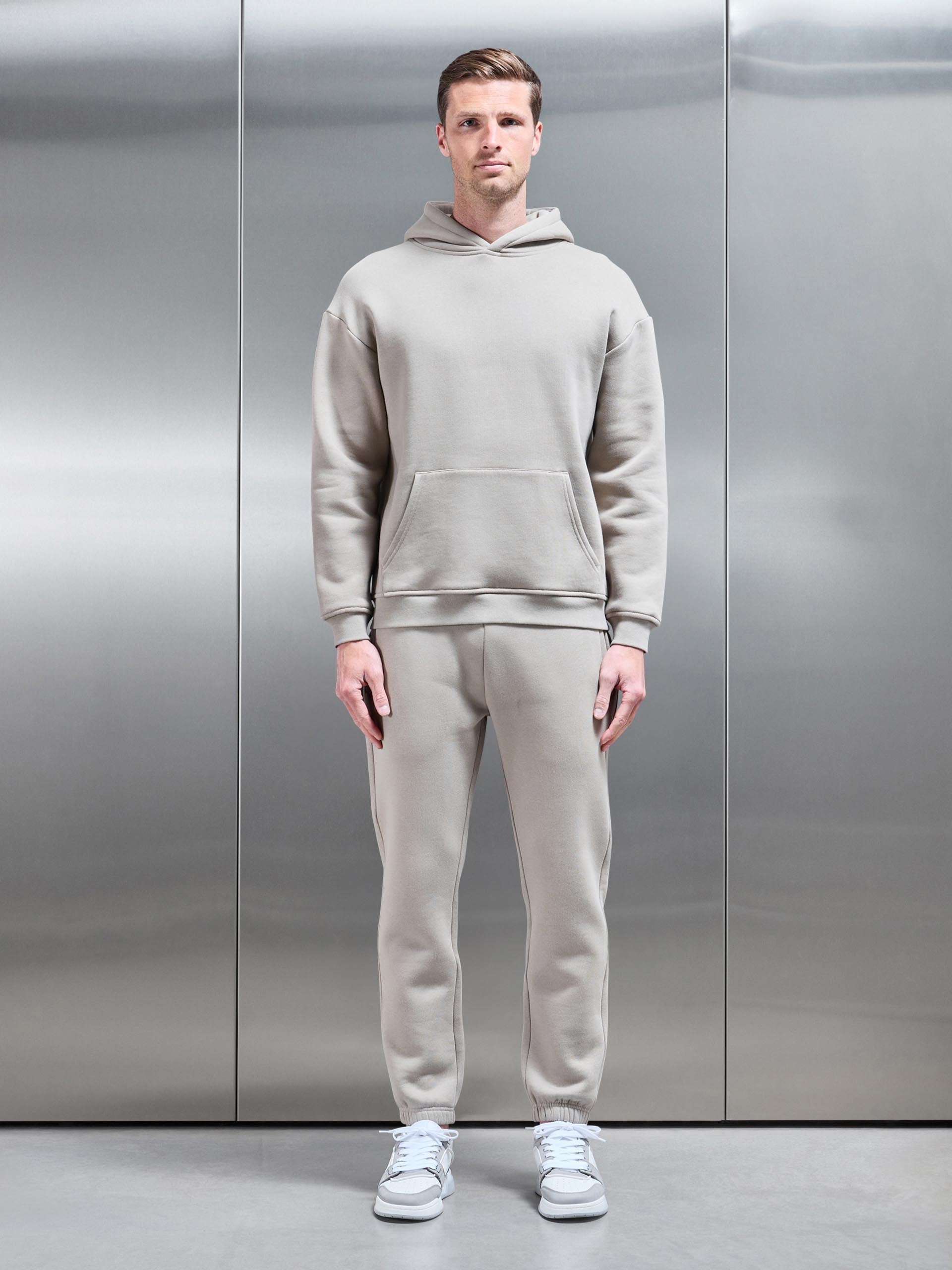 Mens Relaxed Cuffed Jogger in Stone