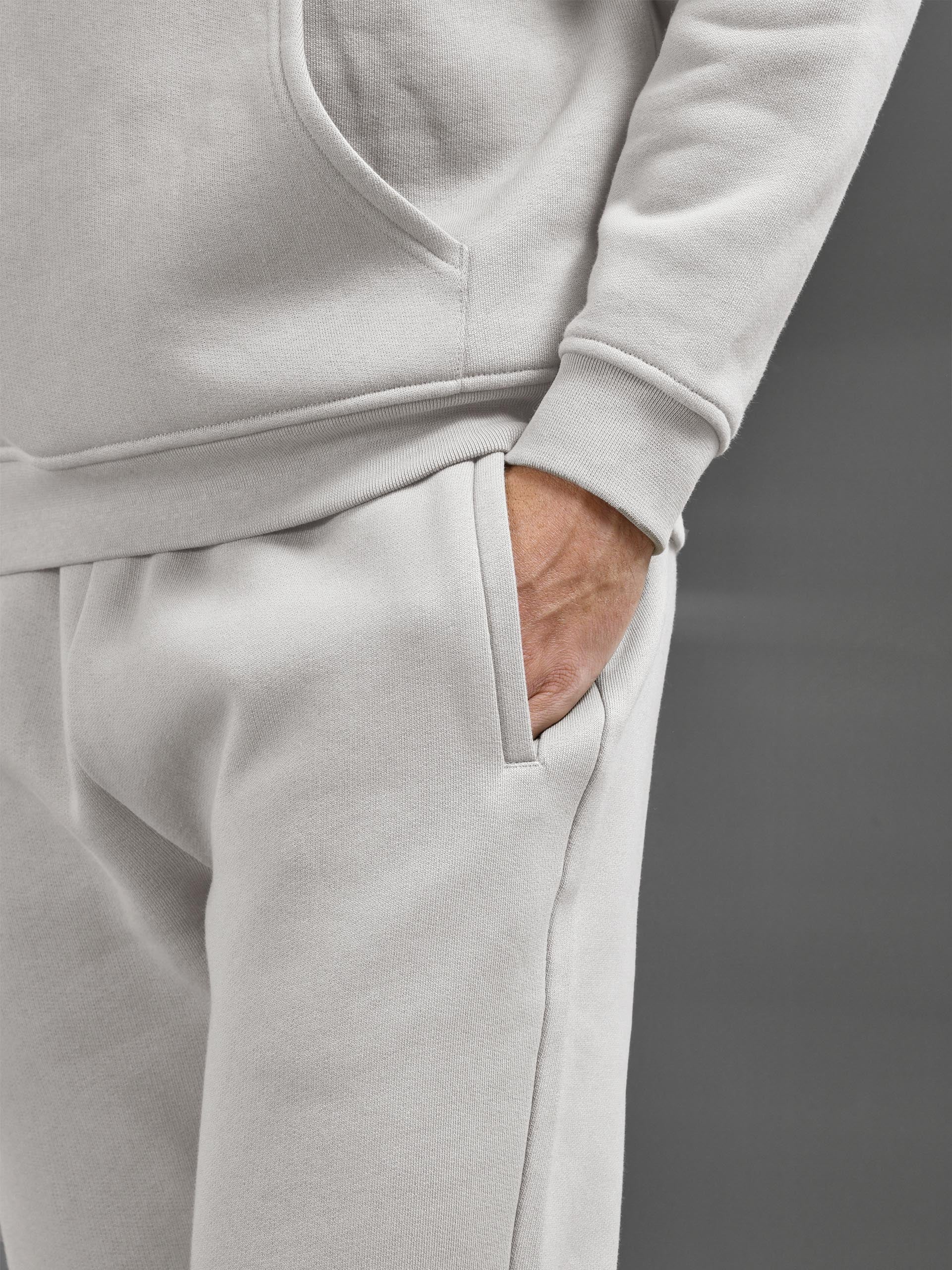 Mens Relaxed Cuffed Jogger in Stone