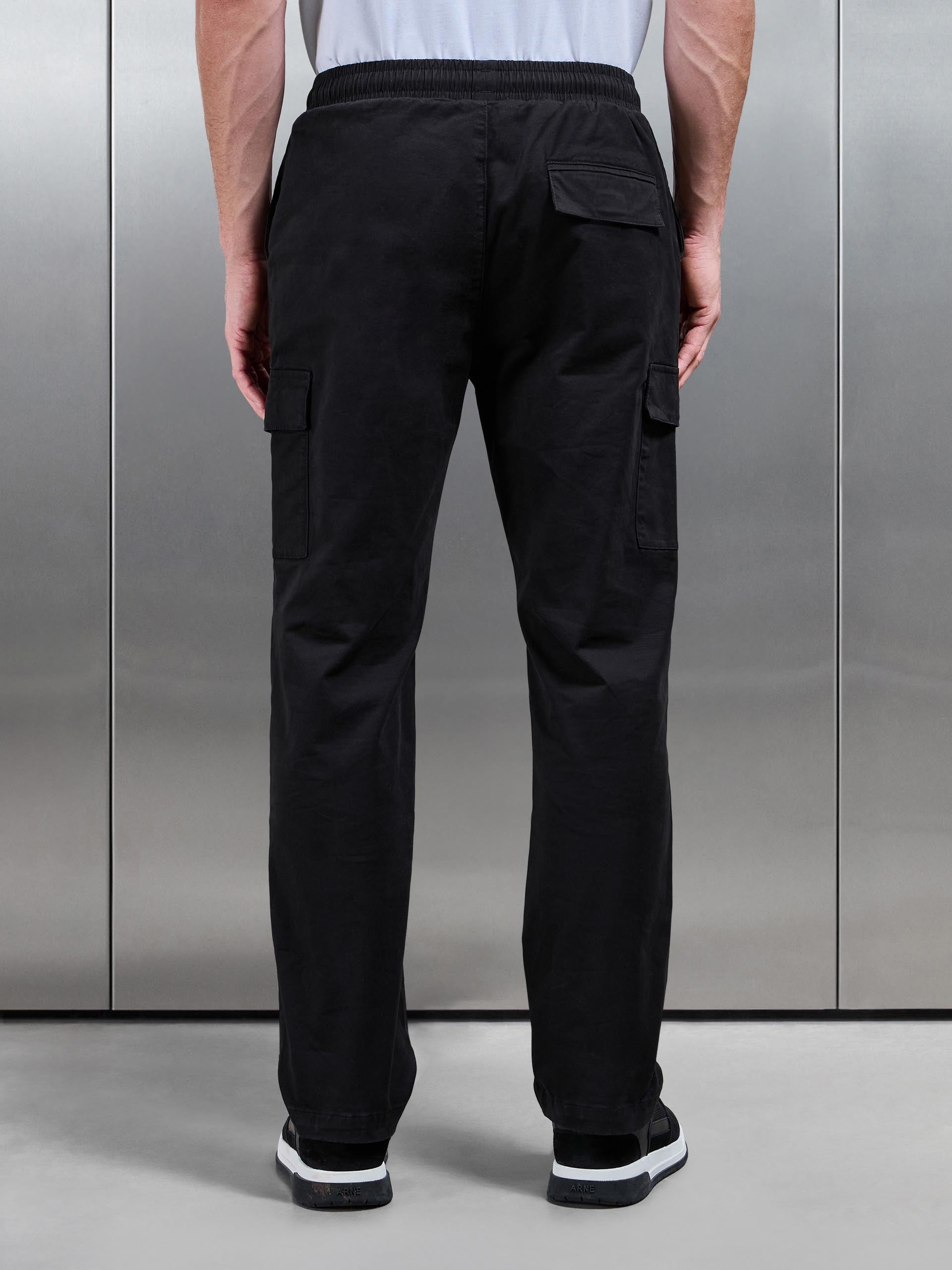 Mens Relaxed Fit Cotton Cargo Pant In Black
