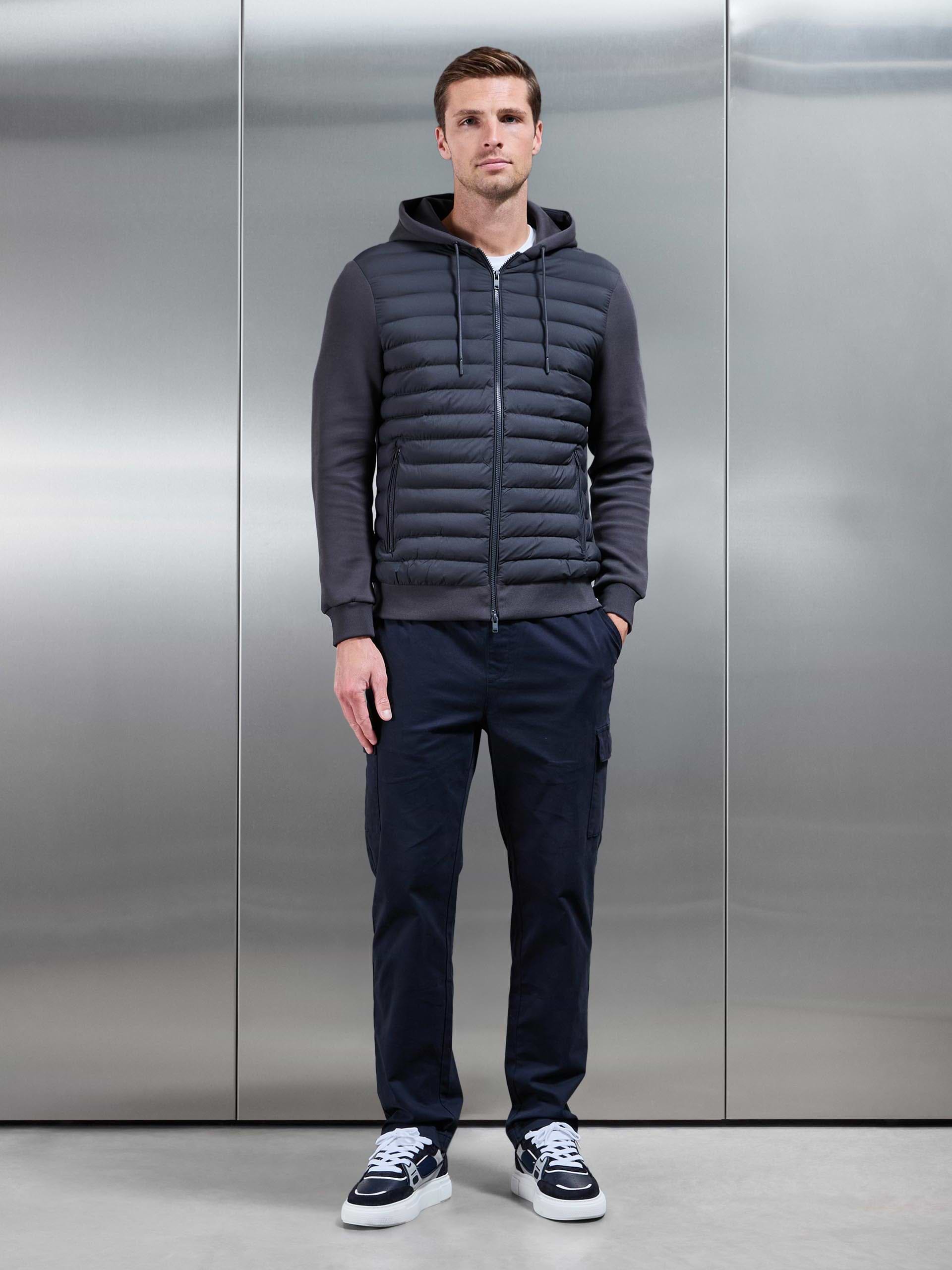 Mens Relaxed Fit Cotton Cargo Pant in Navy