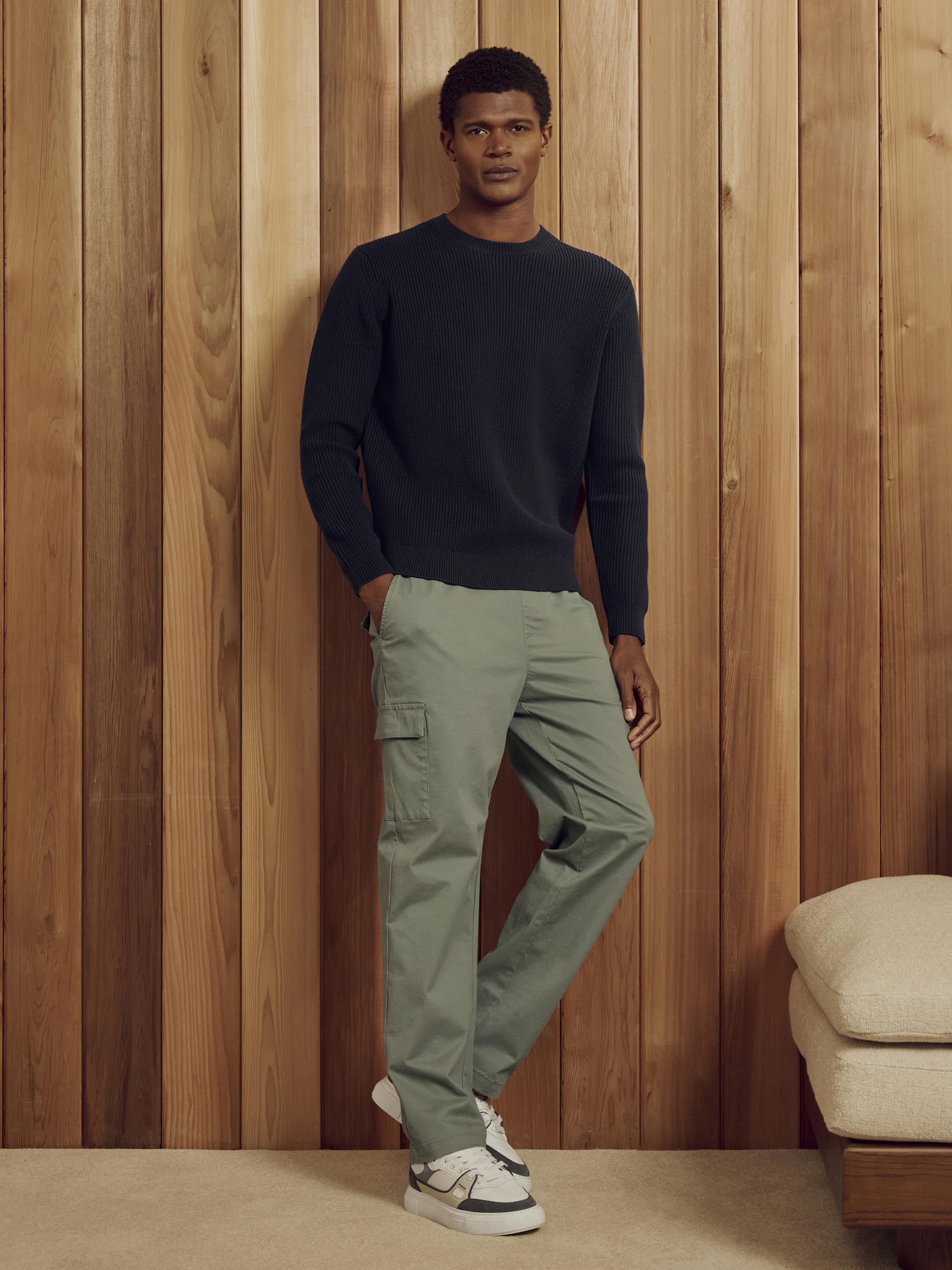 Mens Relaxed Fit Cotton Cargo Pant in Olive