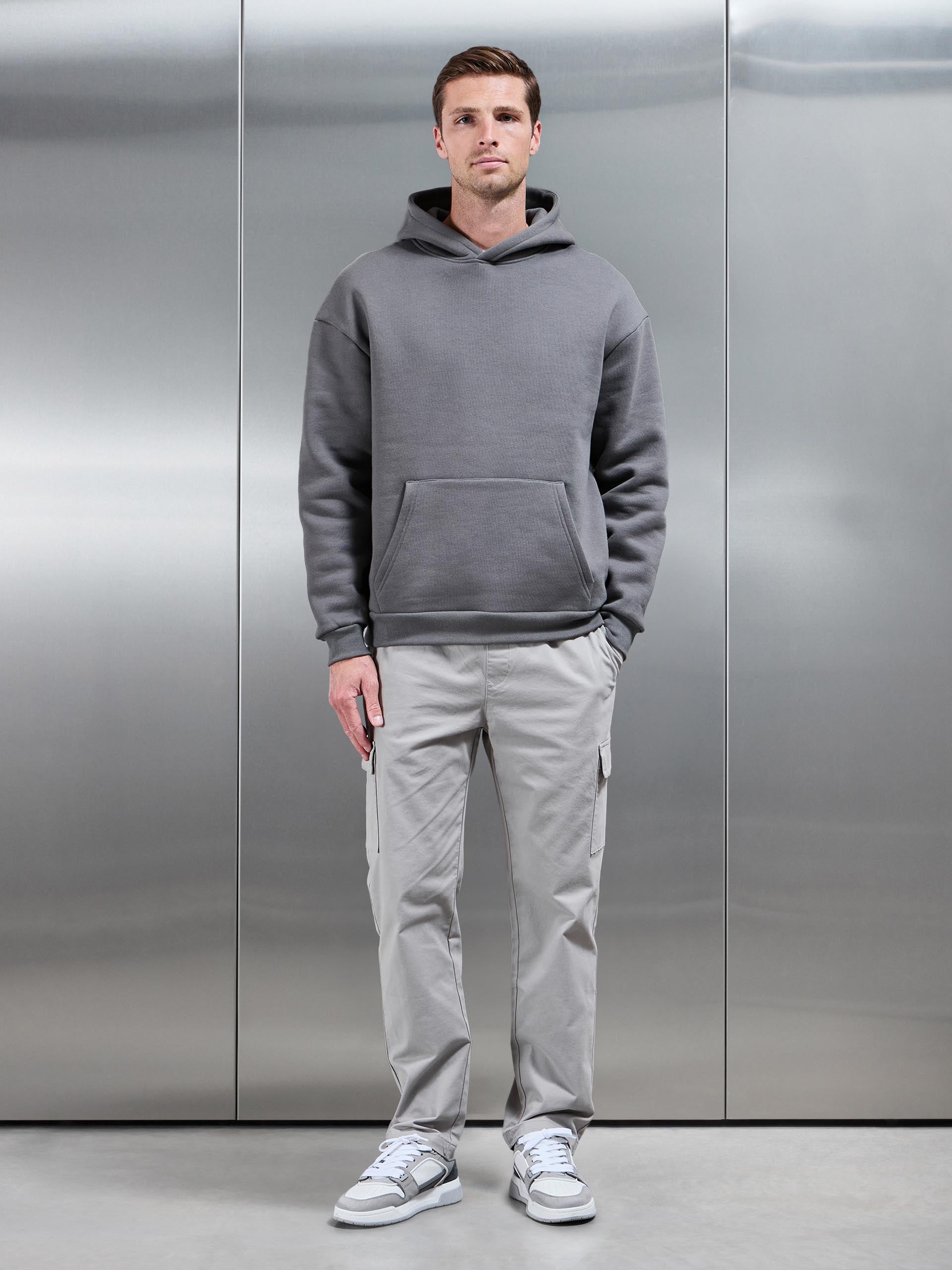 Mens Relaxed Fit Cotton Cargo Pant in Stone
