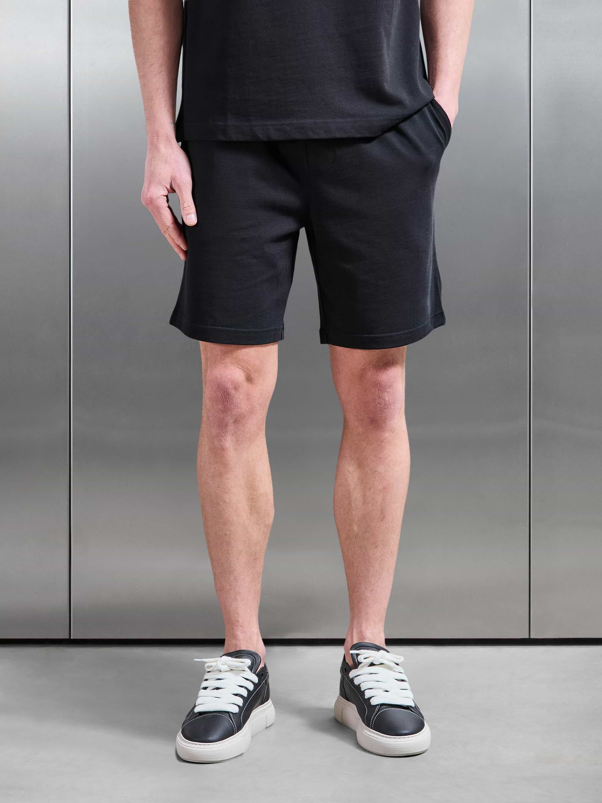 Relaxed Fit Cotton Short in Black