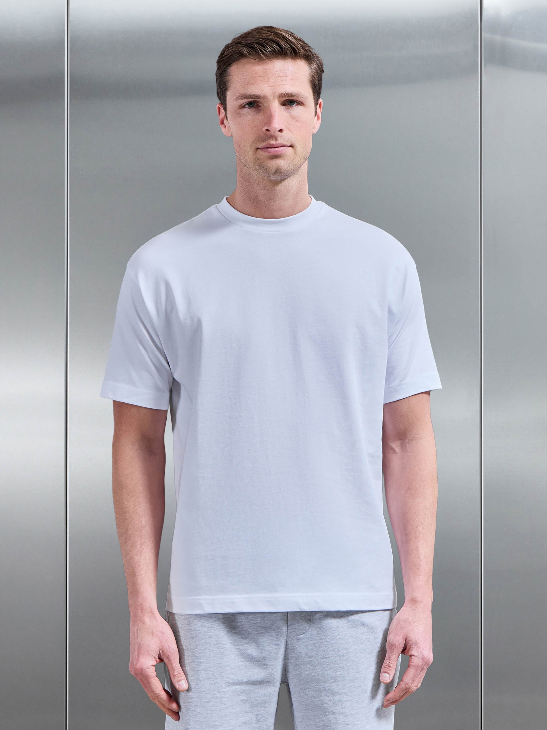 Mens Relaxed Fit Cotton T-Shirt in White