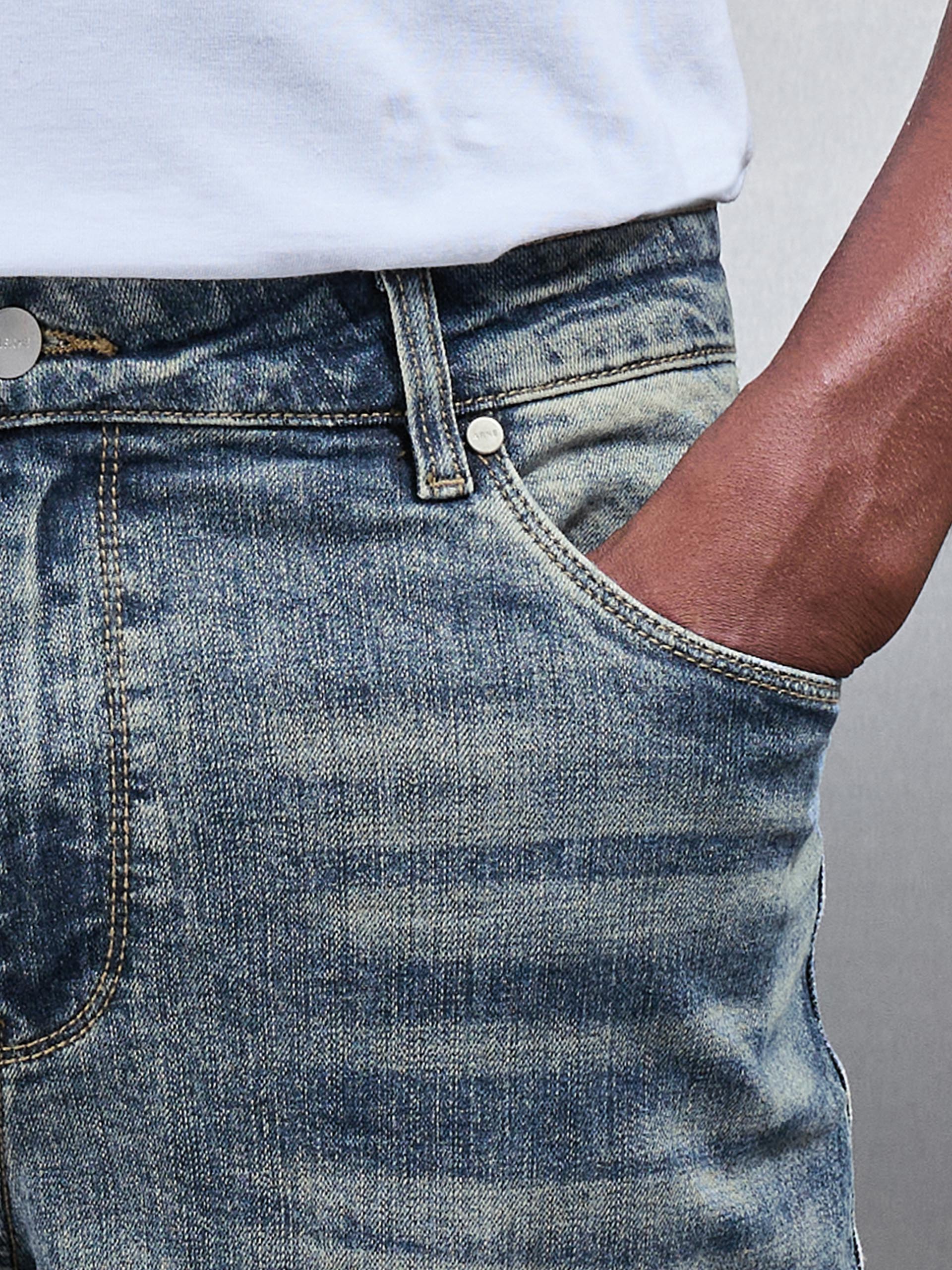 Mens Relaxed Fit Denim Jeans in Sand Wash