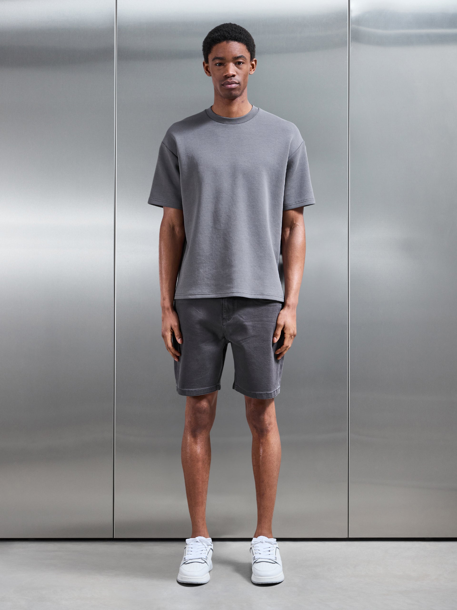 Mens Relaxed Fit Denim Short in Grey