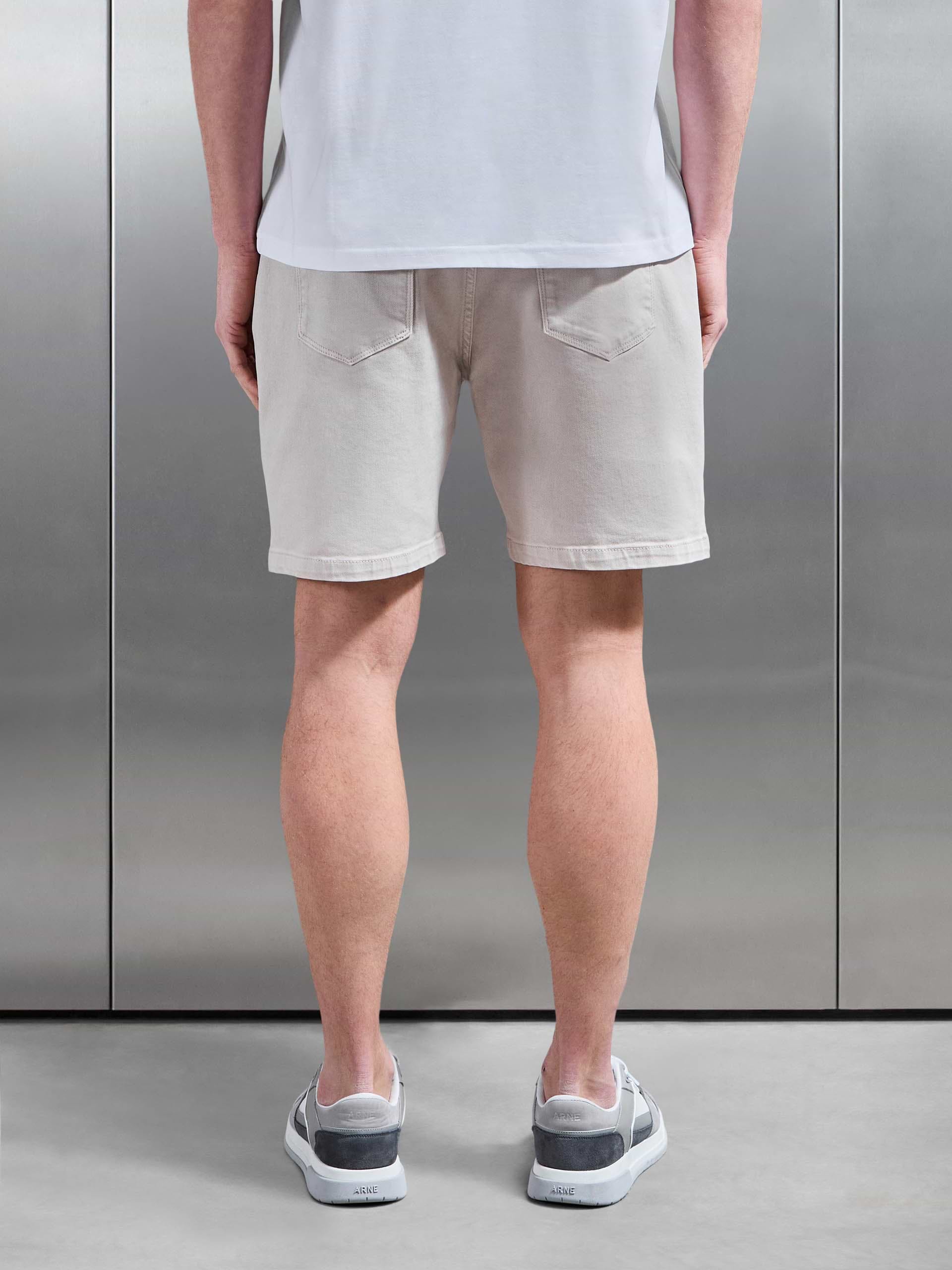 Relaxed Fit Denim Short in Stone