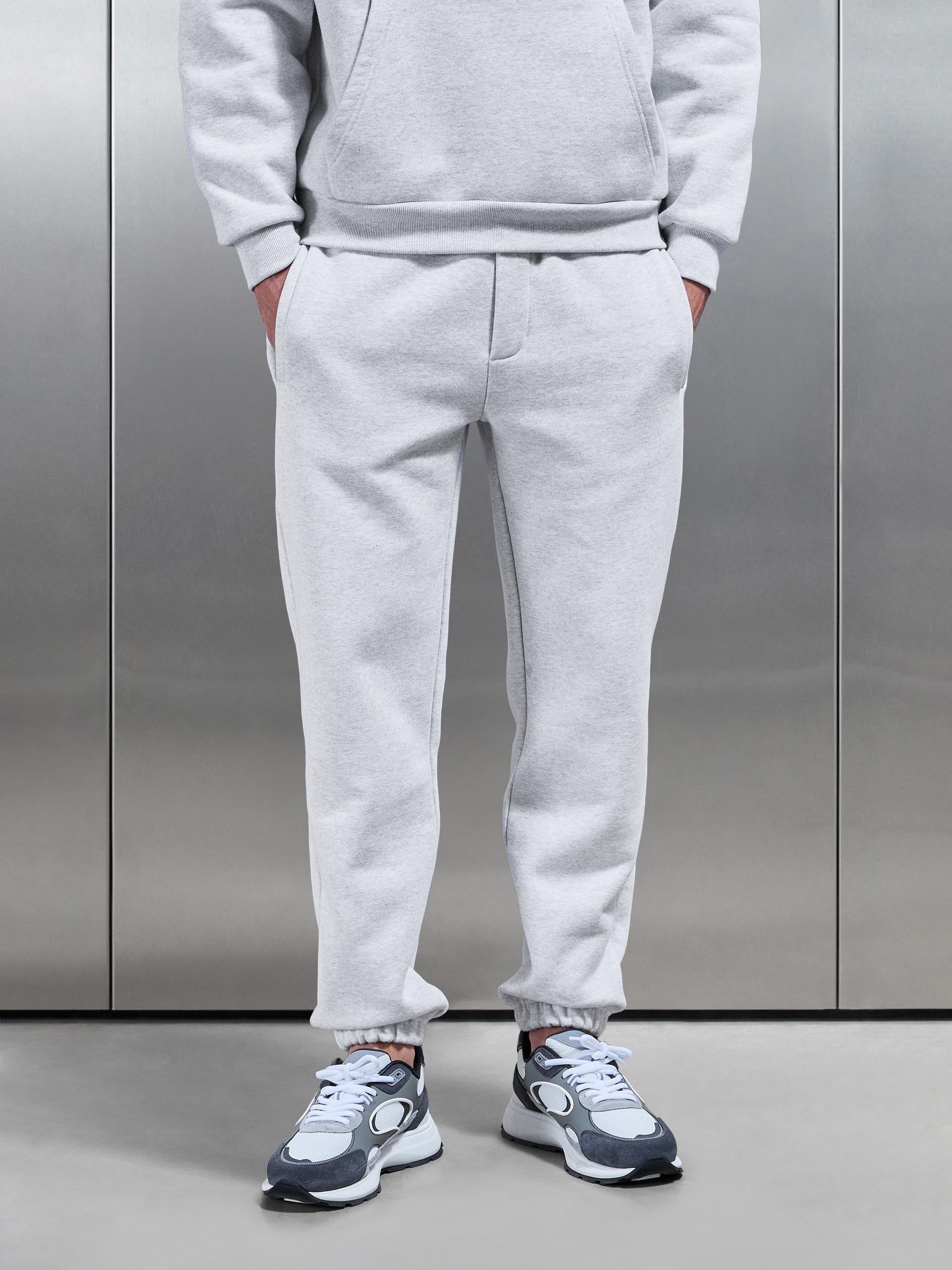 Mens Relaxed Fit Jogger in Marl Grey