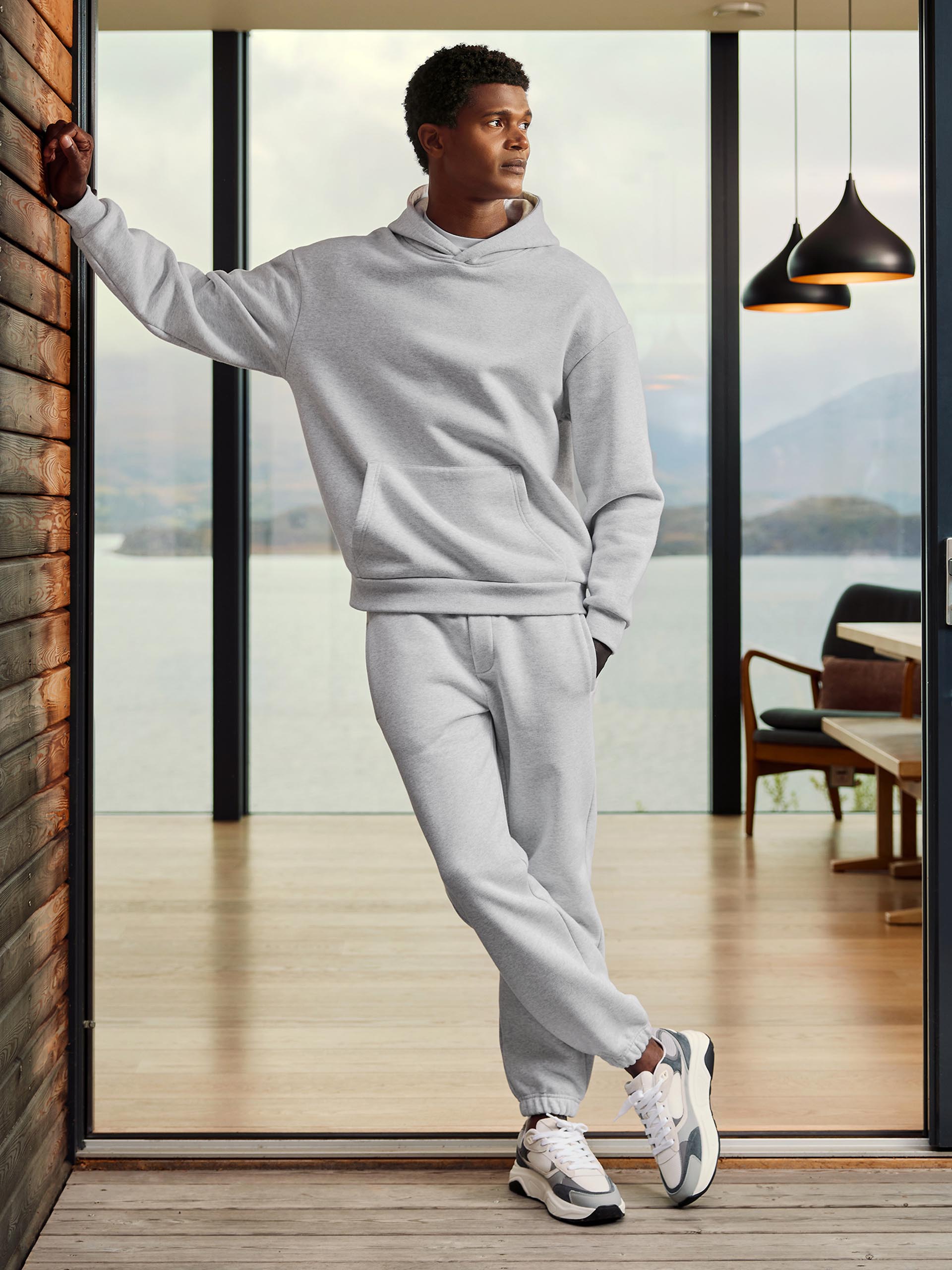 Mens Relaxed Fit Jogger in Marl Grey
