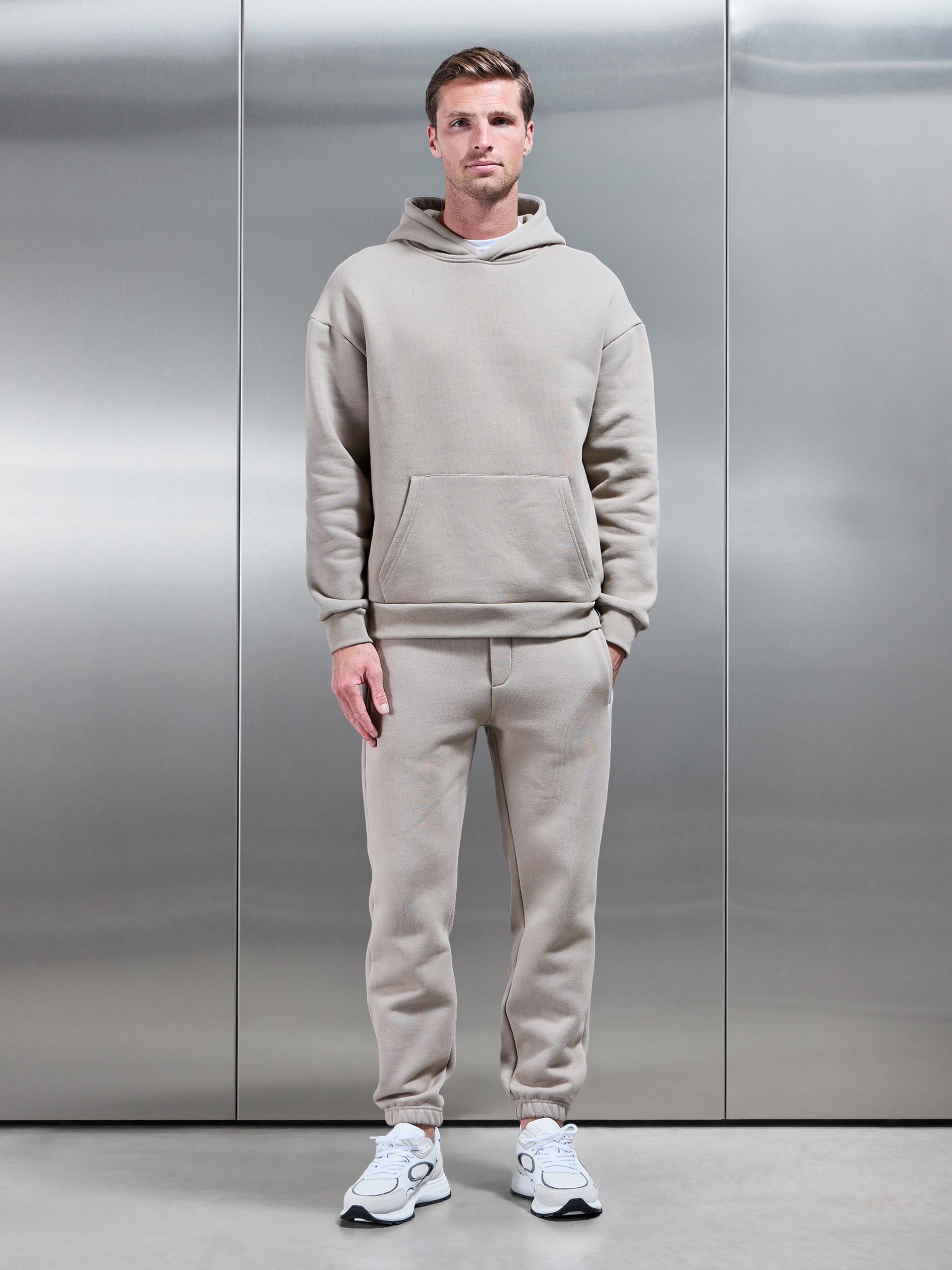 Mens Relaxed Fit Jogger in Stone