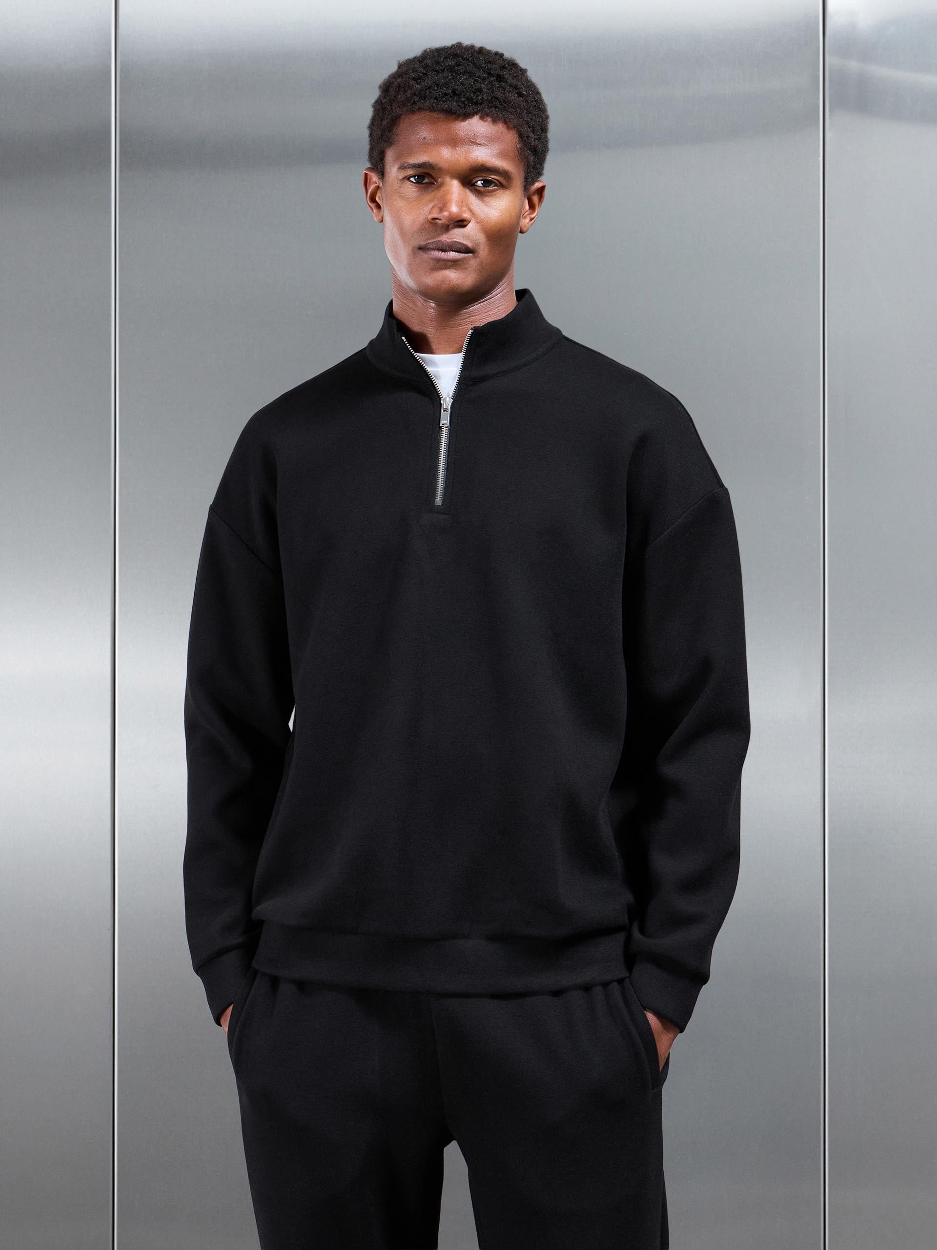 Mens Relaxed Fit Knitted Half Zip in Black