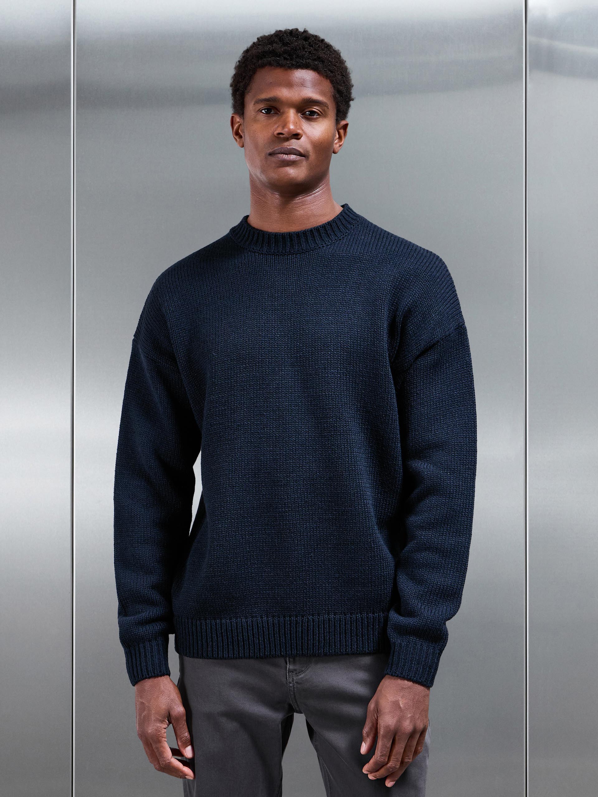 Mens Relaxed Fit Knitted Sweatshirt in Navy