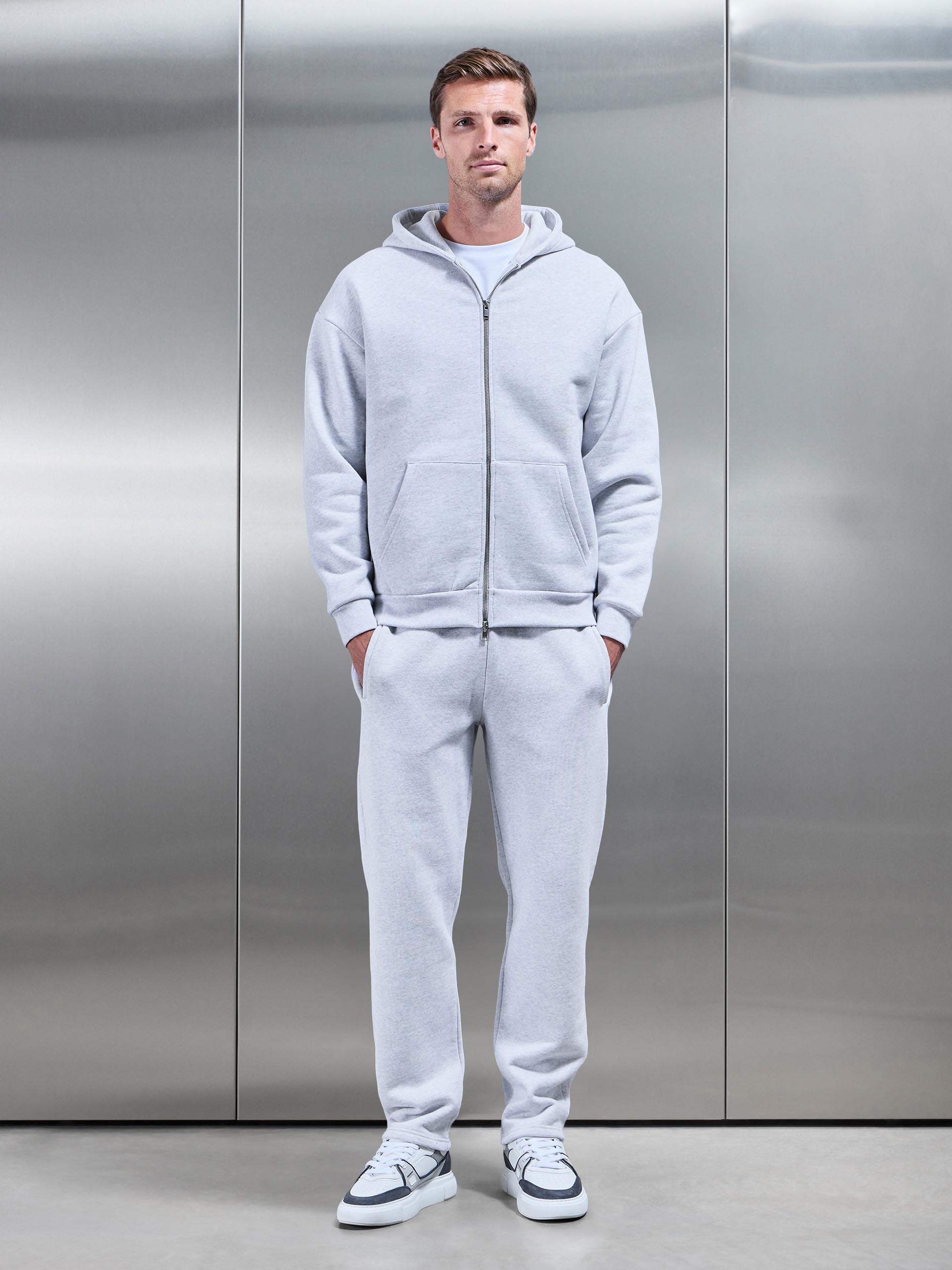 Mens Relaxed Fit Straight Leg Jogger in Marl Grey