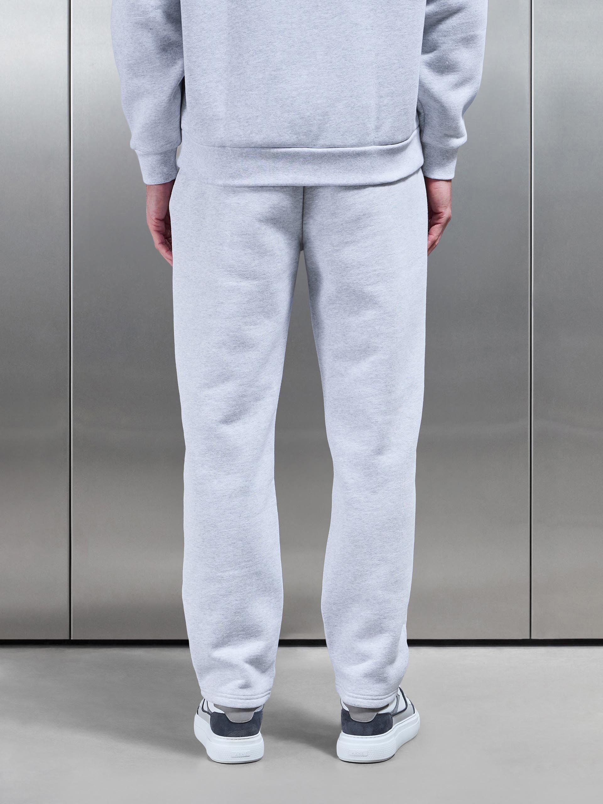 Mens Relaxed Fit Straight Leg Jogger in Marl Grey