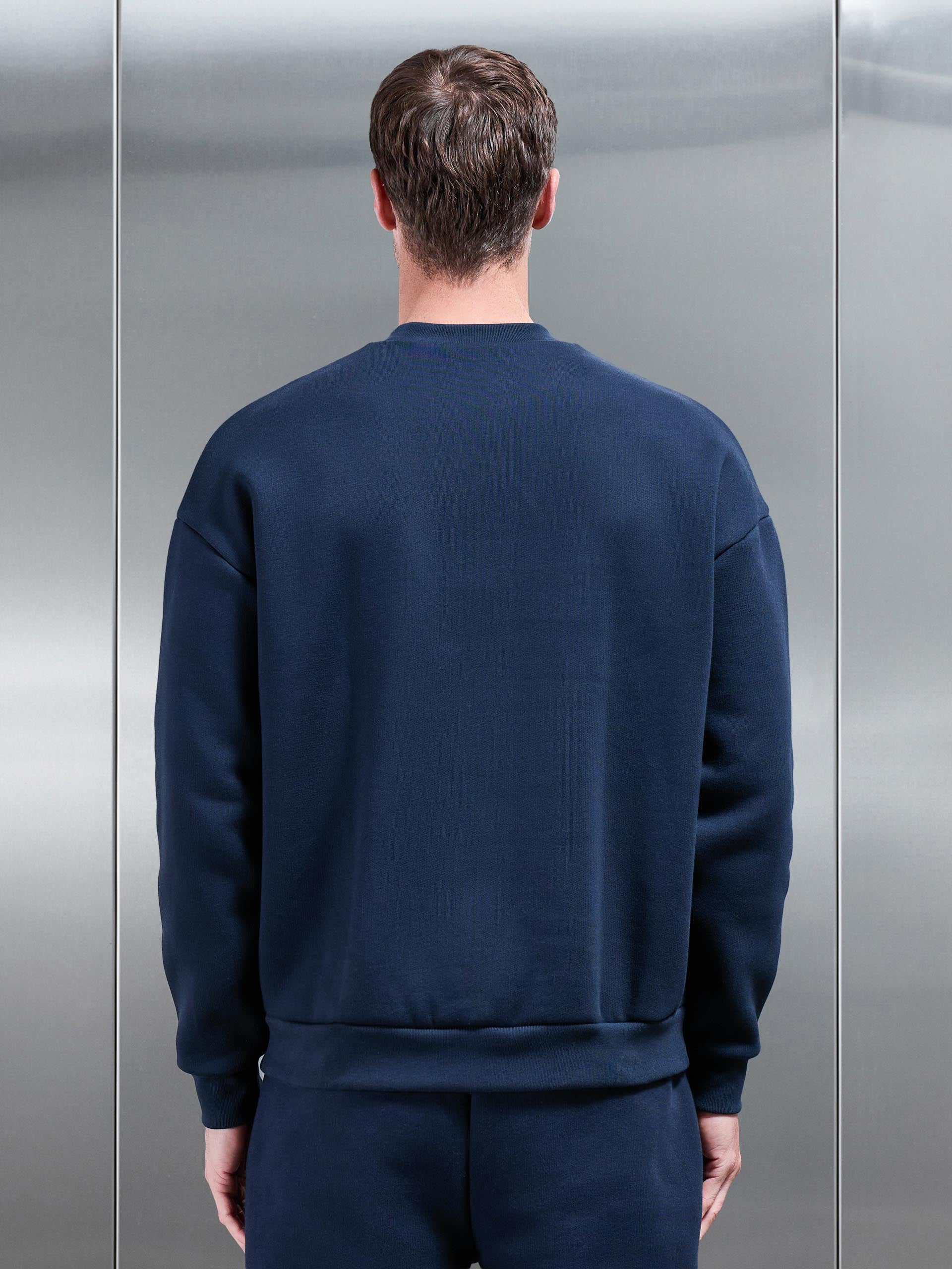 Mens Relaxed Fit Sweatshirt in Navy