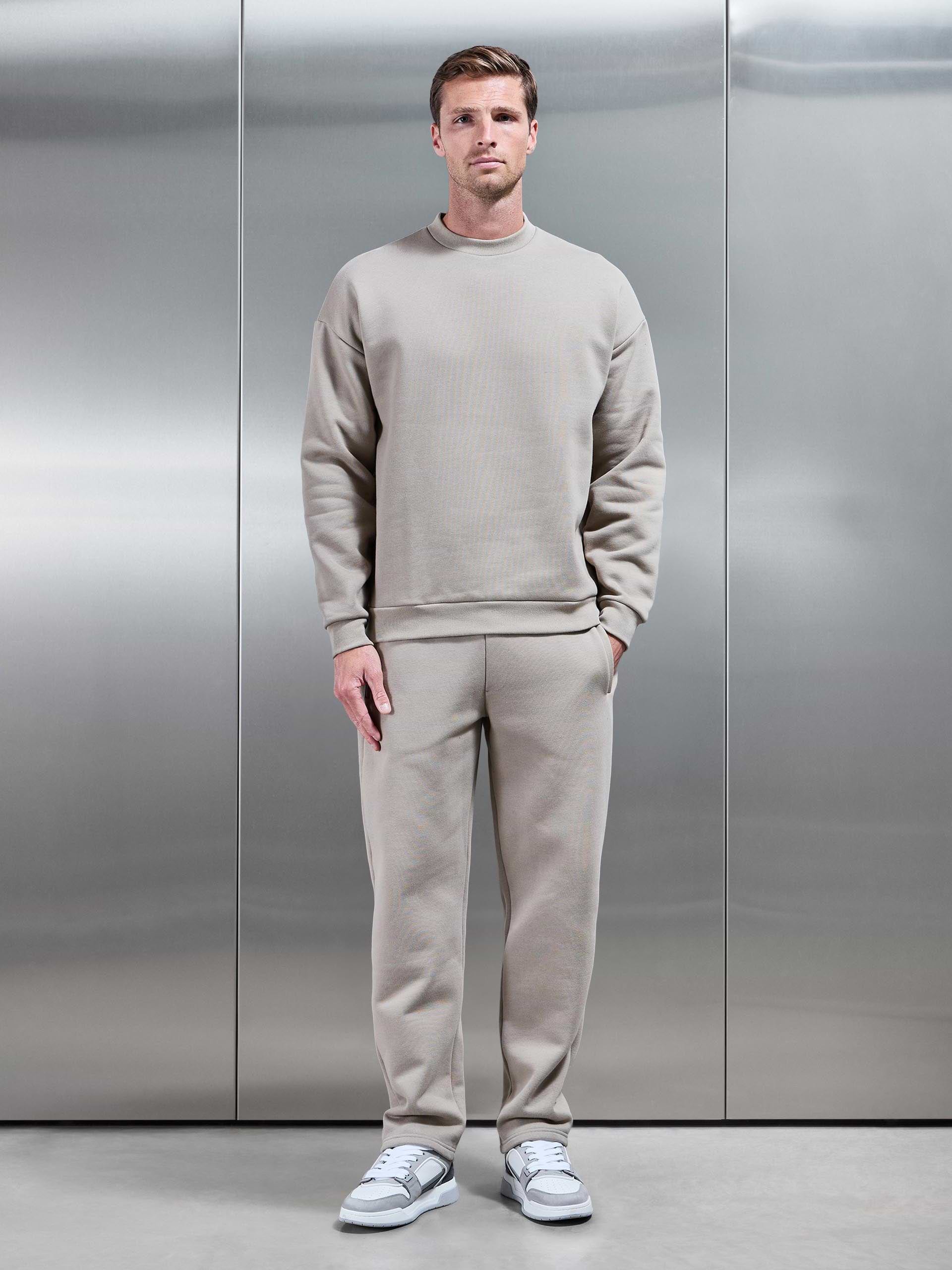 Mens Relaxed Fit Sweatshirt in Stone