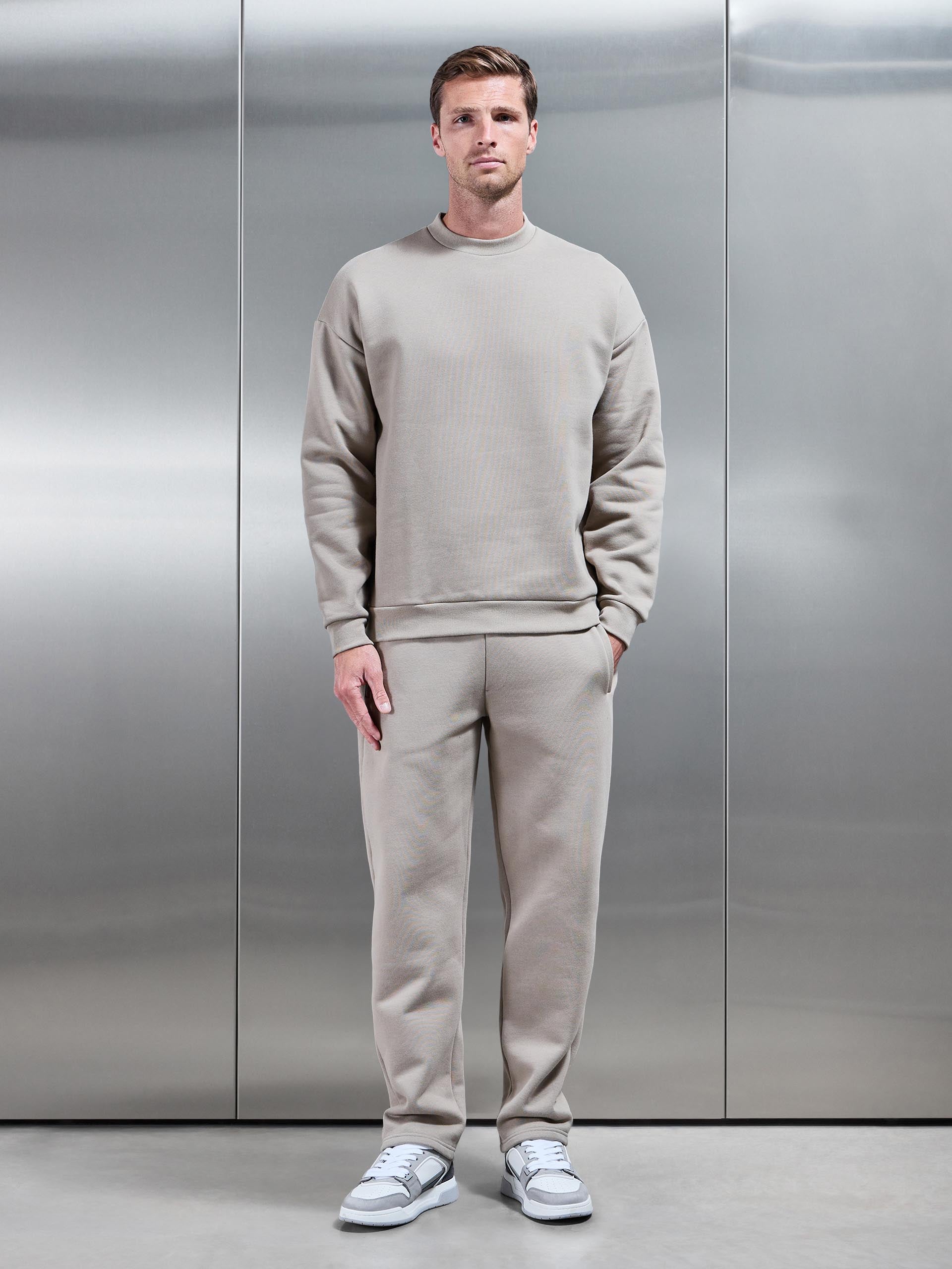 Mens Relaxed Fit Sweatshirt in Stone