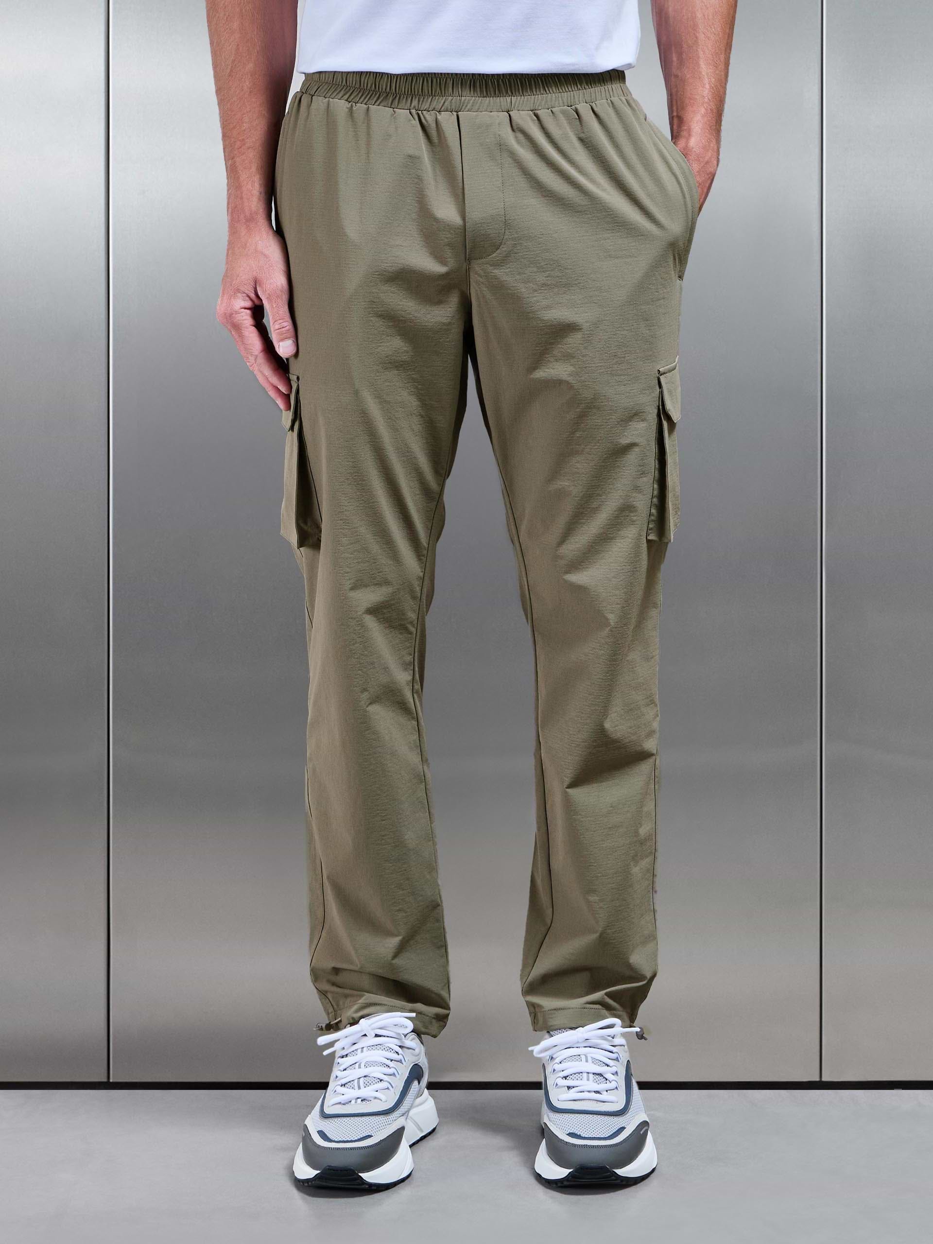 Relaxed Fit Utility Cargo Pant in Olive
