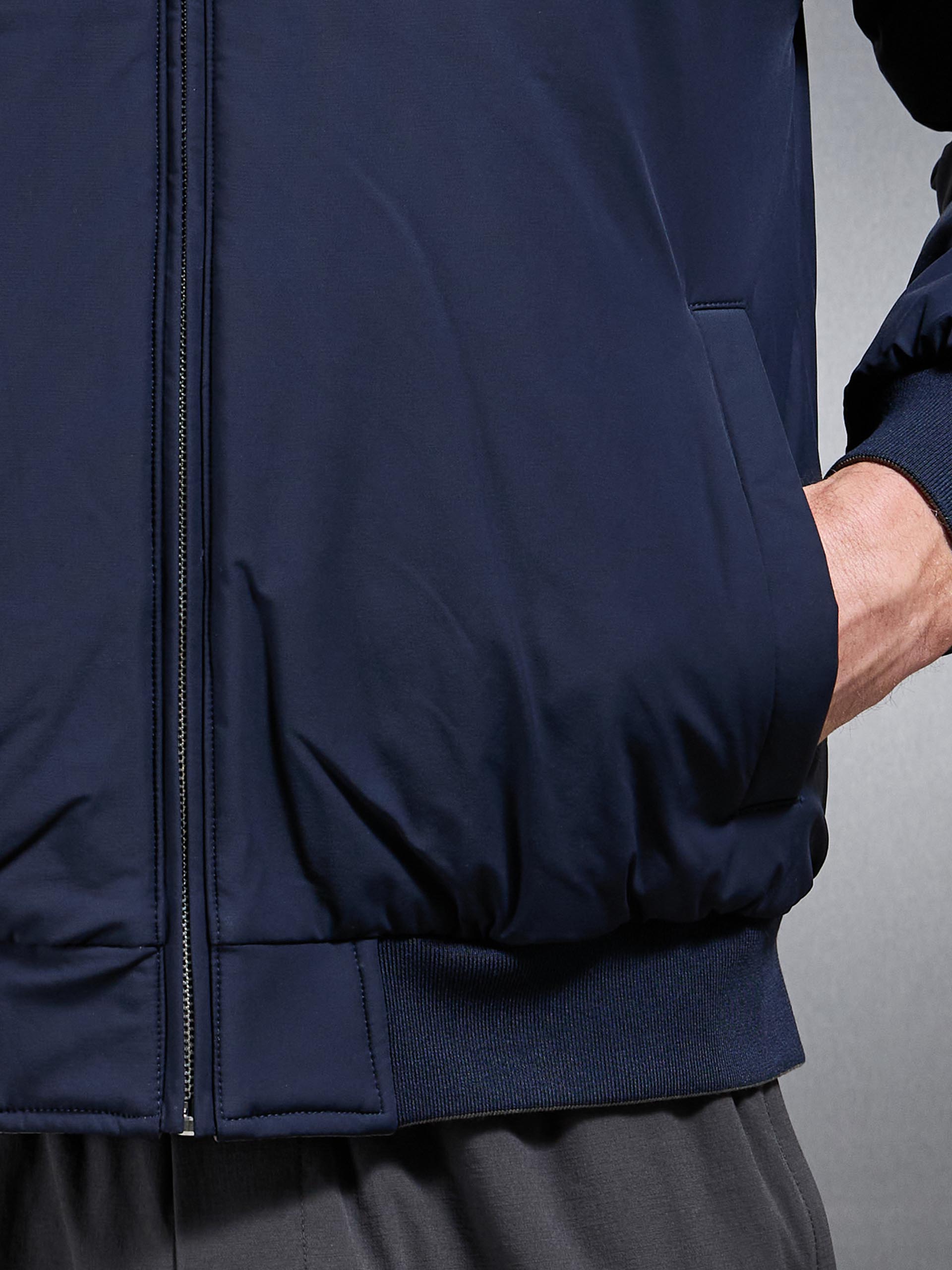 Mens Relaxed Padded Reversible Bomber Jacket in Olive Navy
