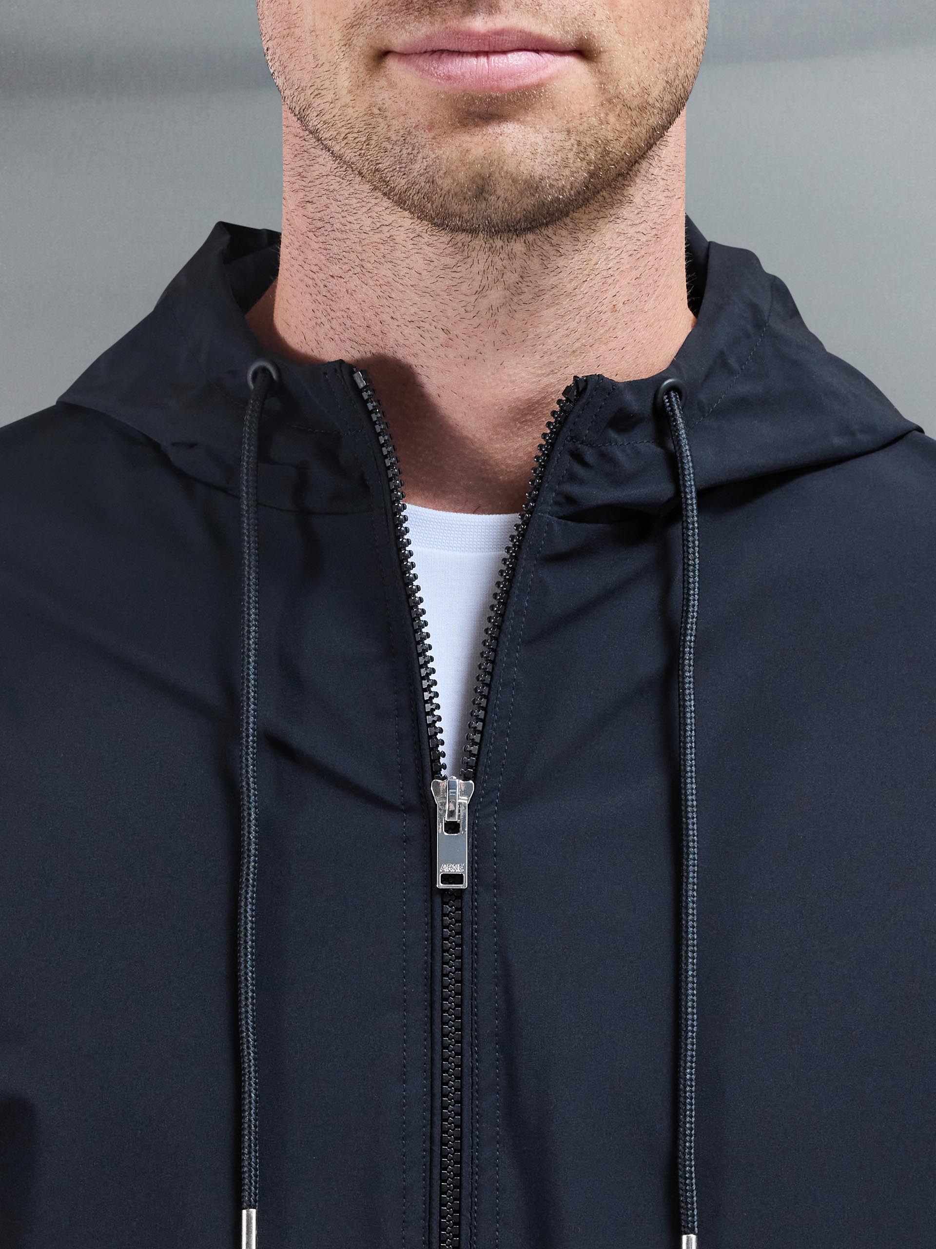 Mens Shell Windbreaker in Black