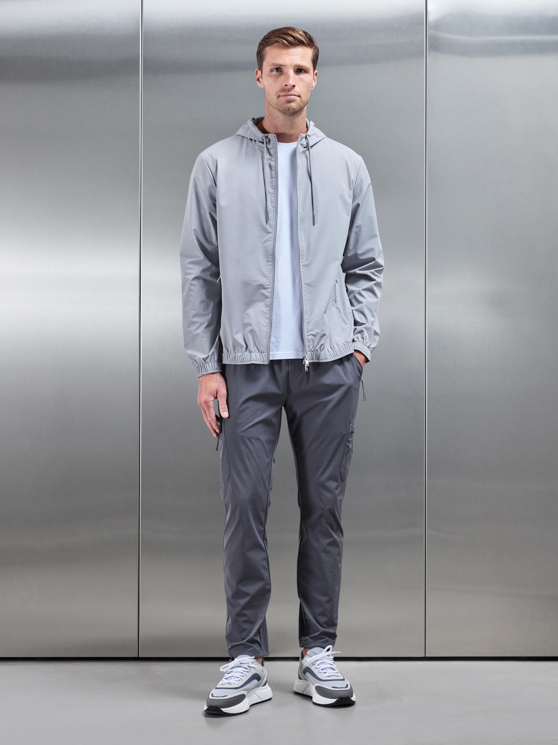 Mens Shell Windbreaker in Mid Grey