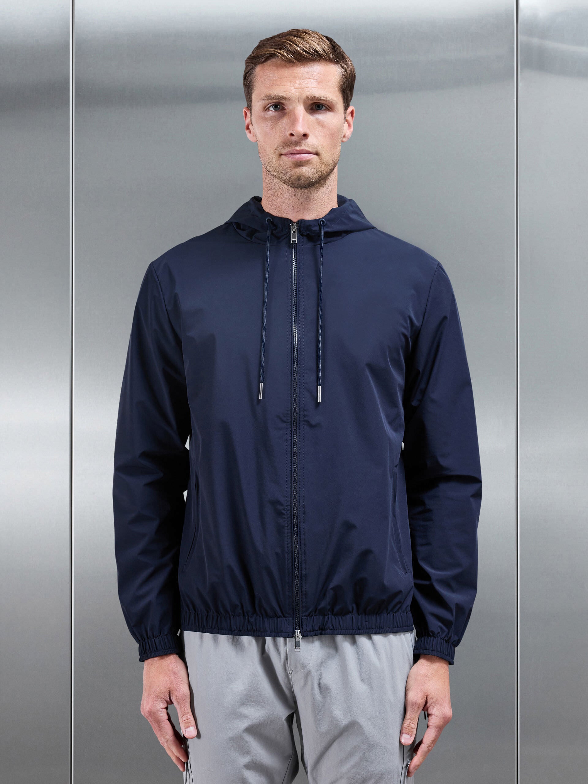 Mens Shell Windbreaker in Navy