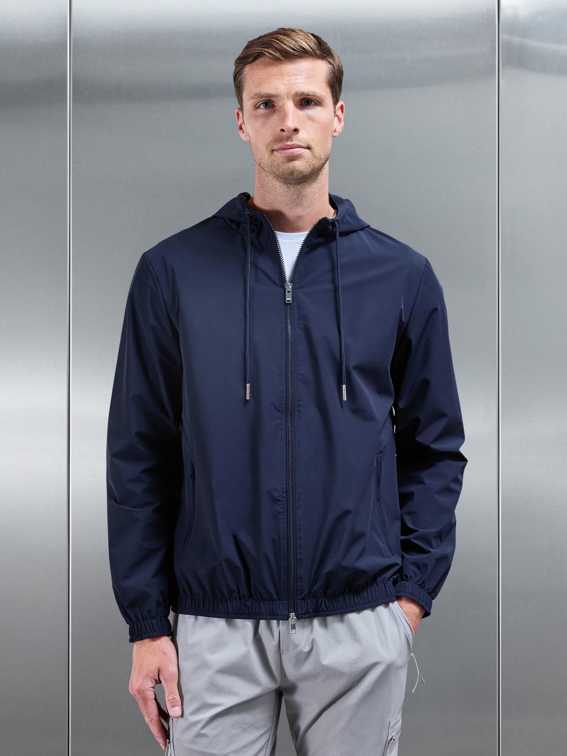 Mens Shell Windbreaker in Navy