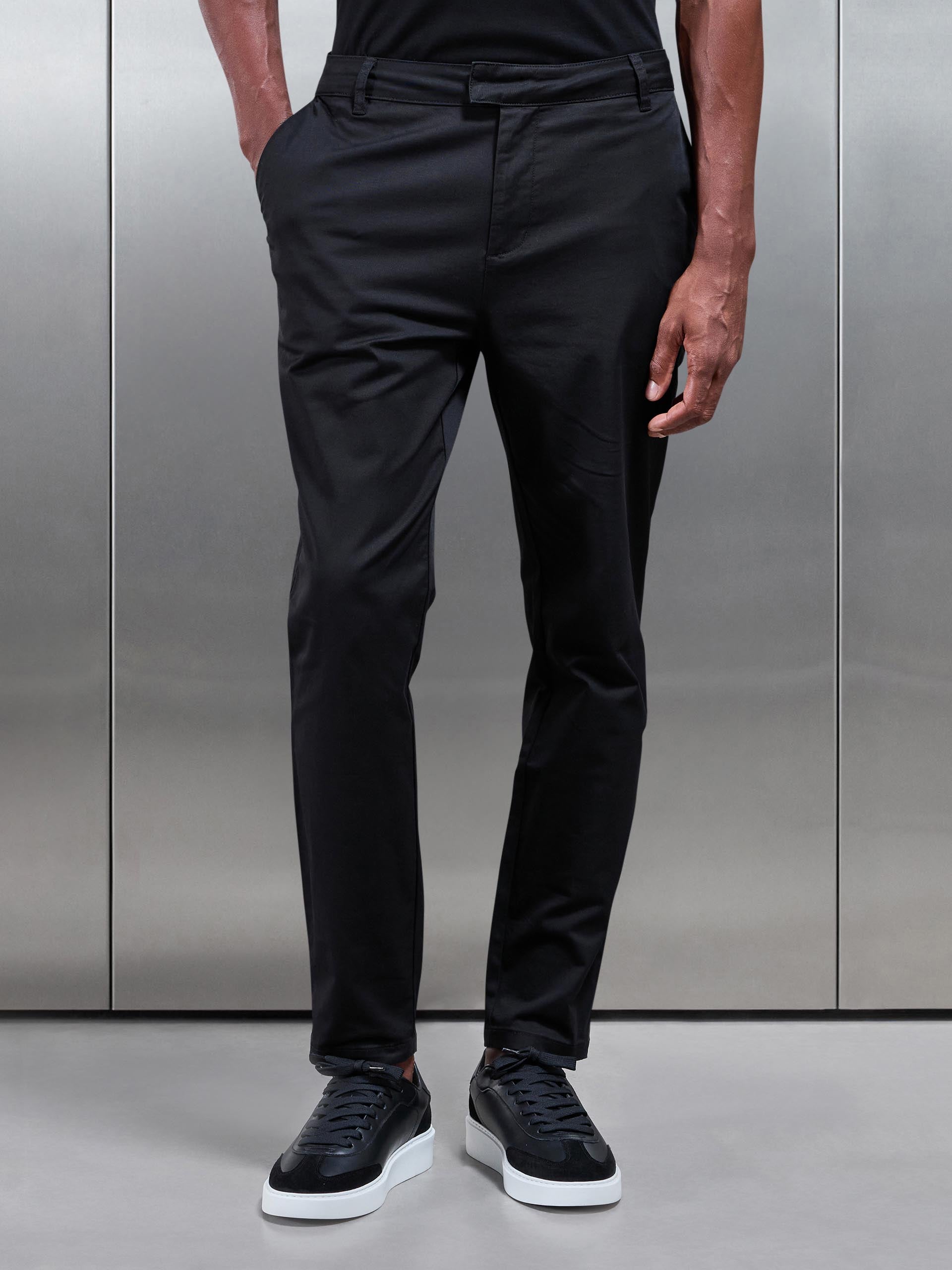 Mens Slim Fit Tailored Chino Trouser in Black