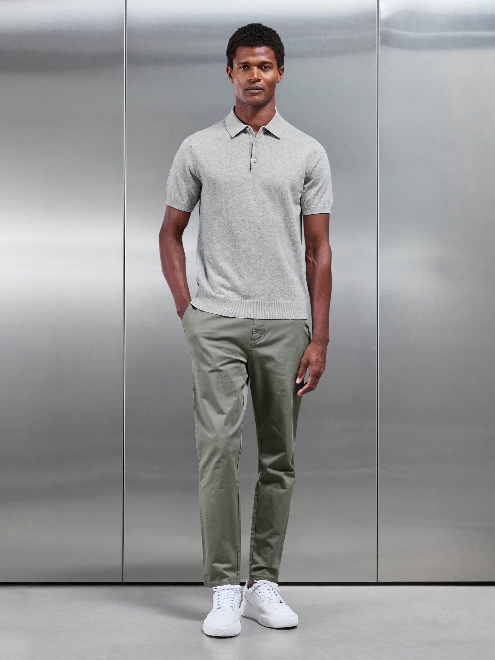 Mens Slim Fit Tailored Chino Trouser in Olive