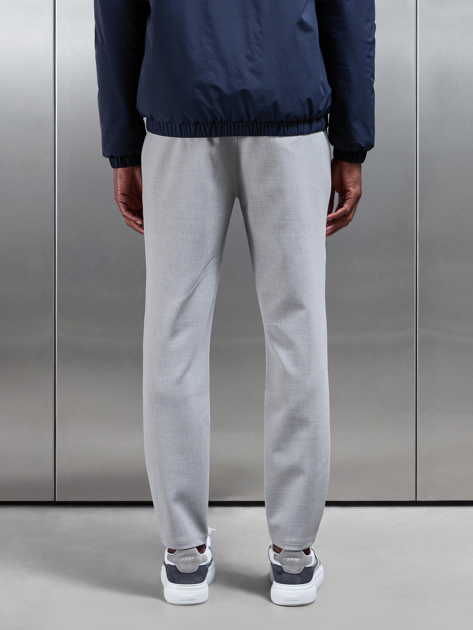 Mens Smart Casual Jogger in Stone
