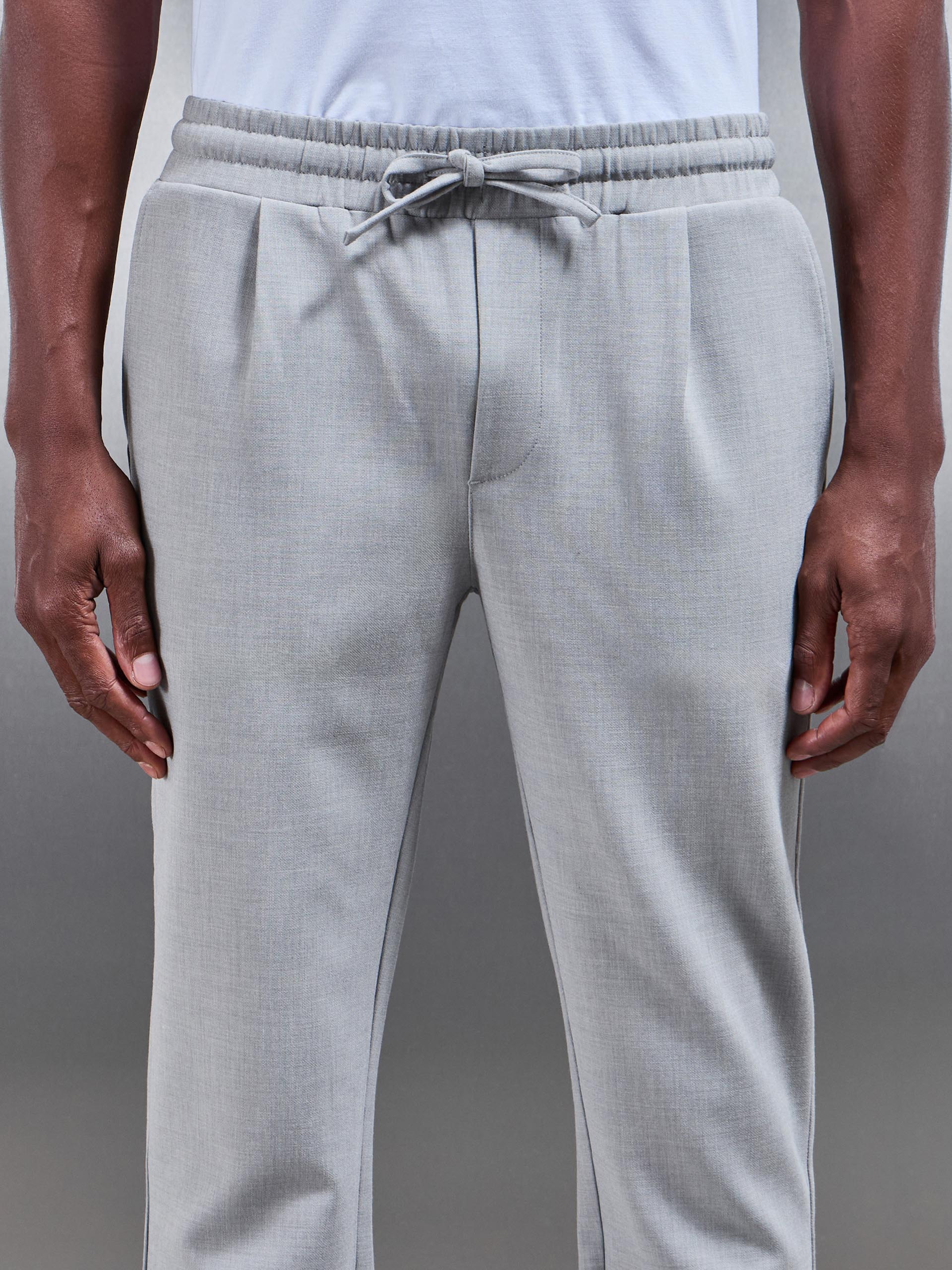 Mens Smart Casual Jogger in Stone