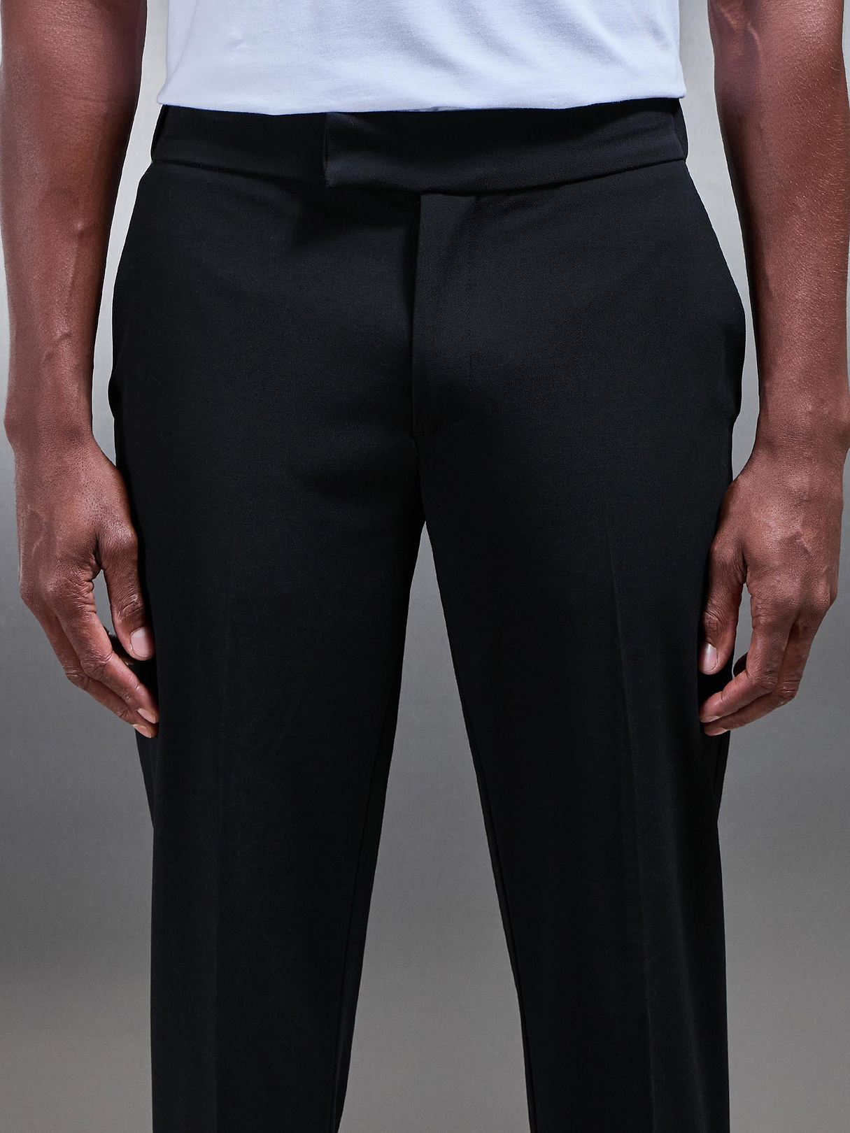 Smart Tailored Drawstring Stretch Trouser in Black | ARNE US