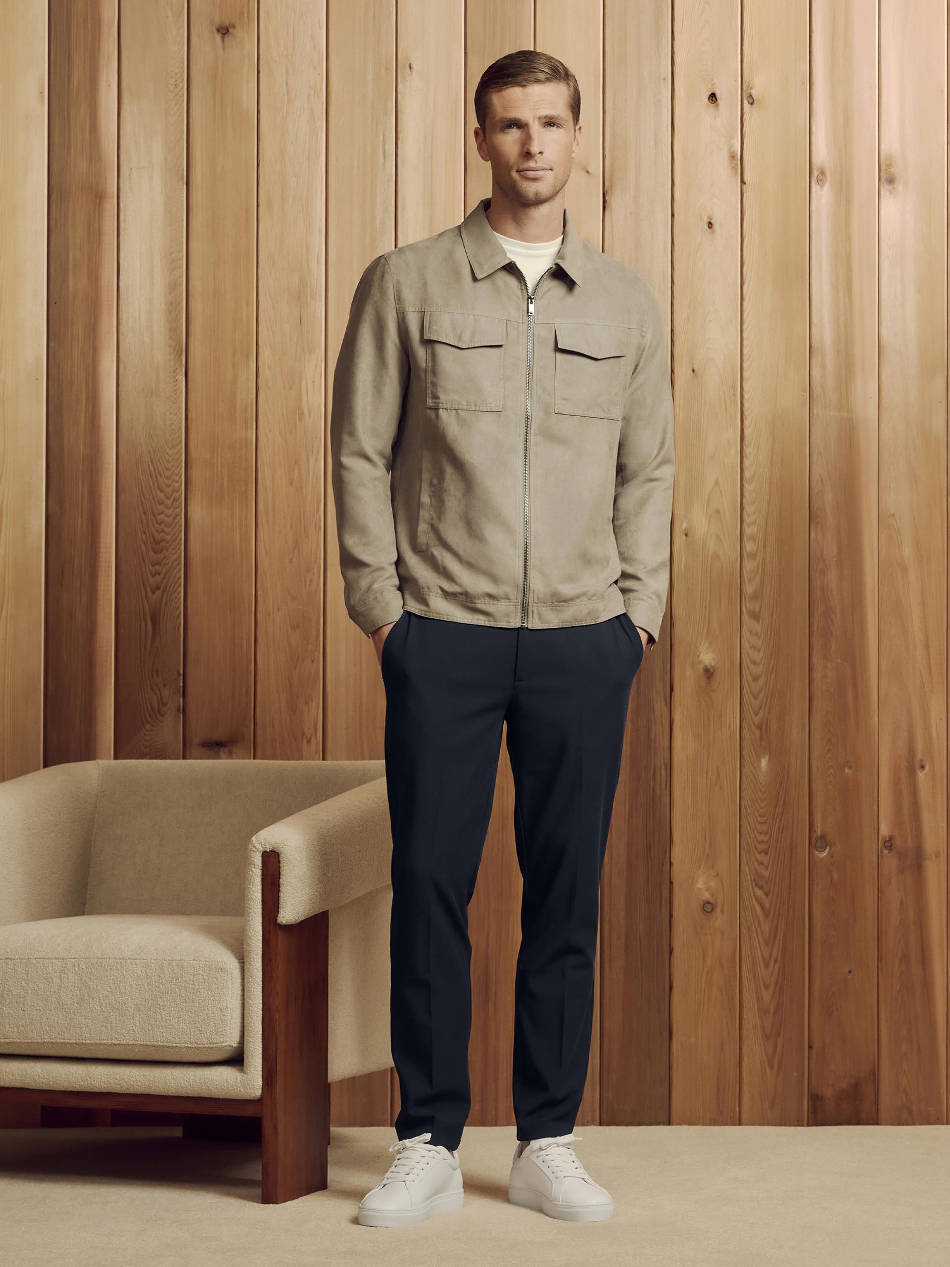 Mens Smart Tailored Drawstring Stretch Trouser in Navy
