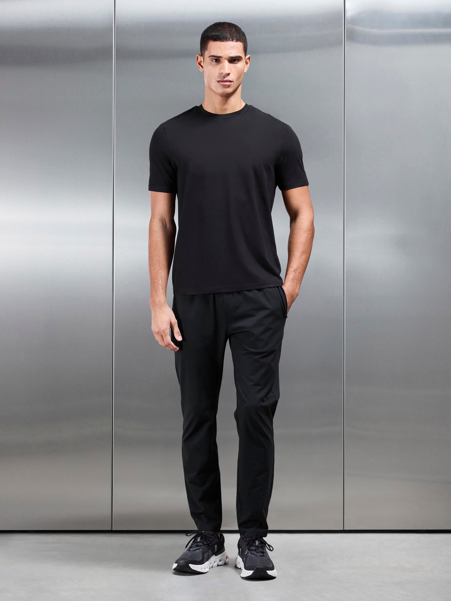 Mens Soft Jersey Active T-Shirt in Black