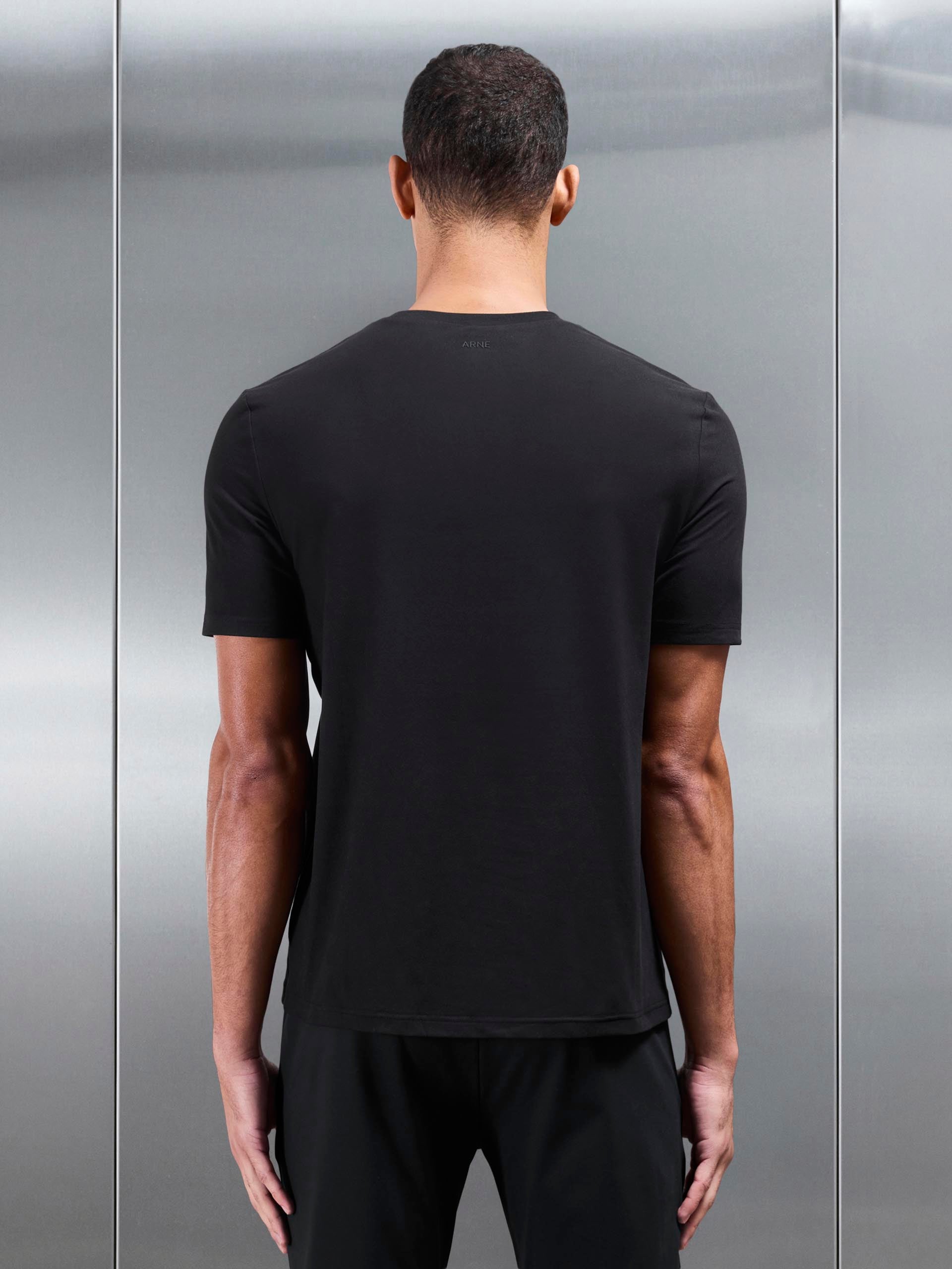 Mens Soft Jersey Active T-Shirt in Black