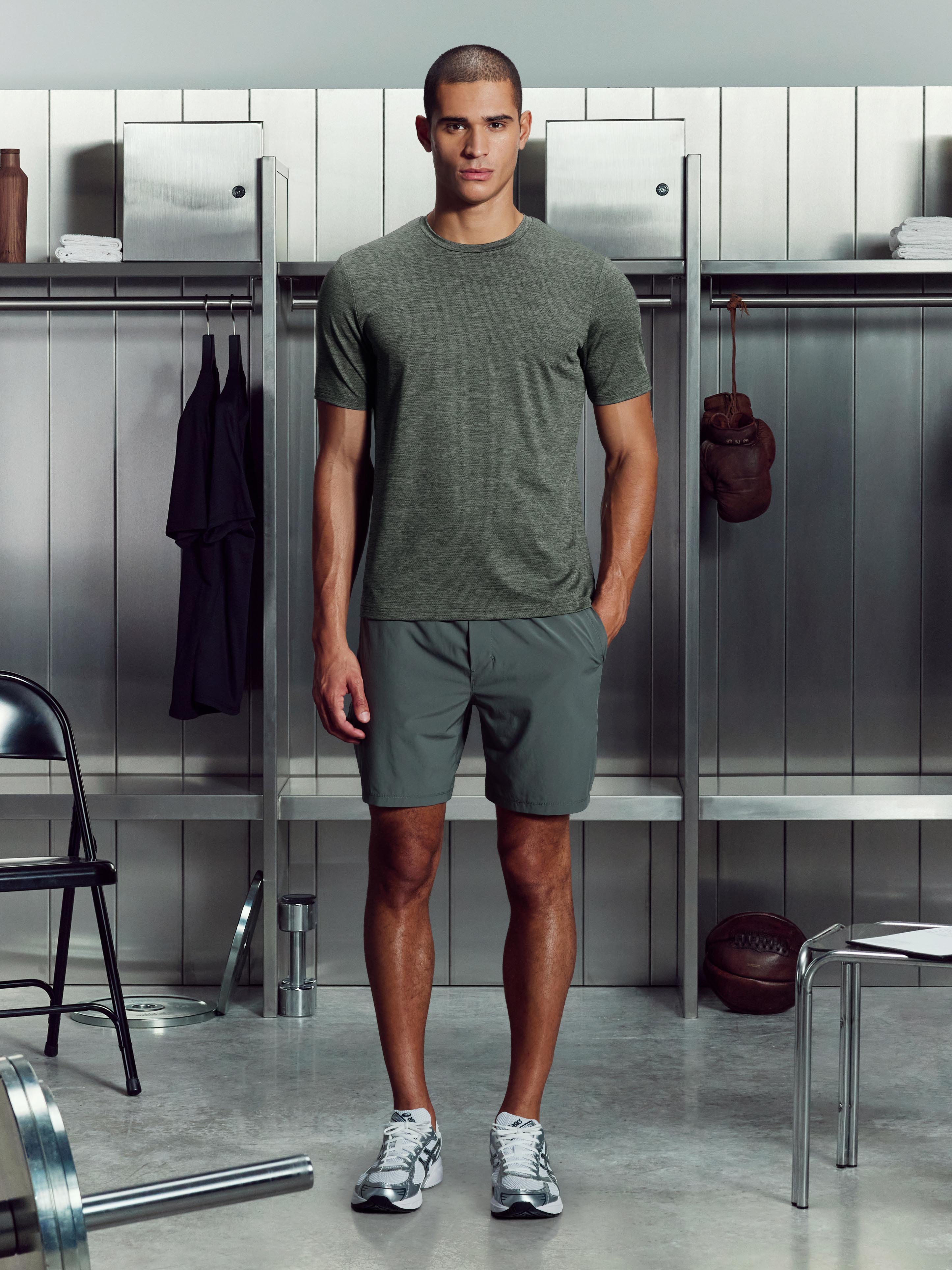 Mens Space Dye T-Shirt in Olive
