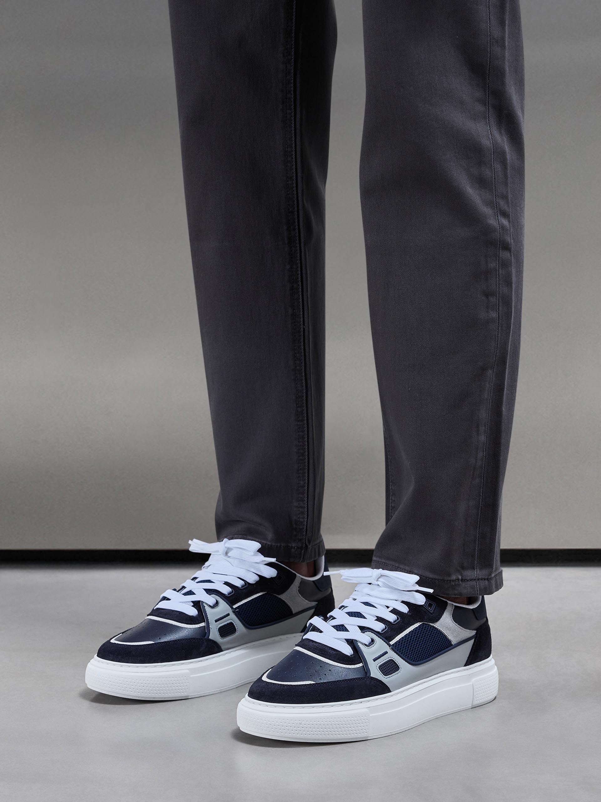 Mens Straight Leg Denim Jeans in Grey