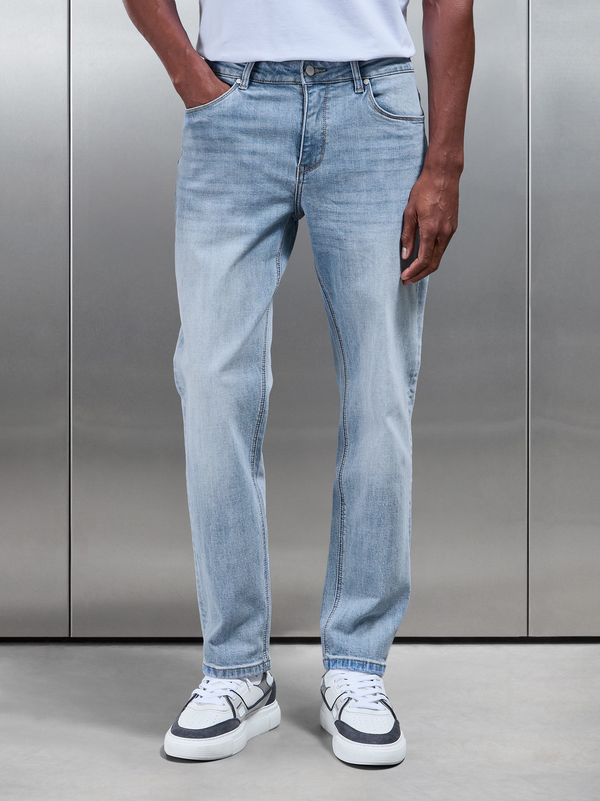 Mens Straight Leg Denim Jeans in Light Blue